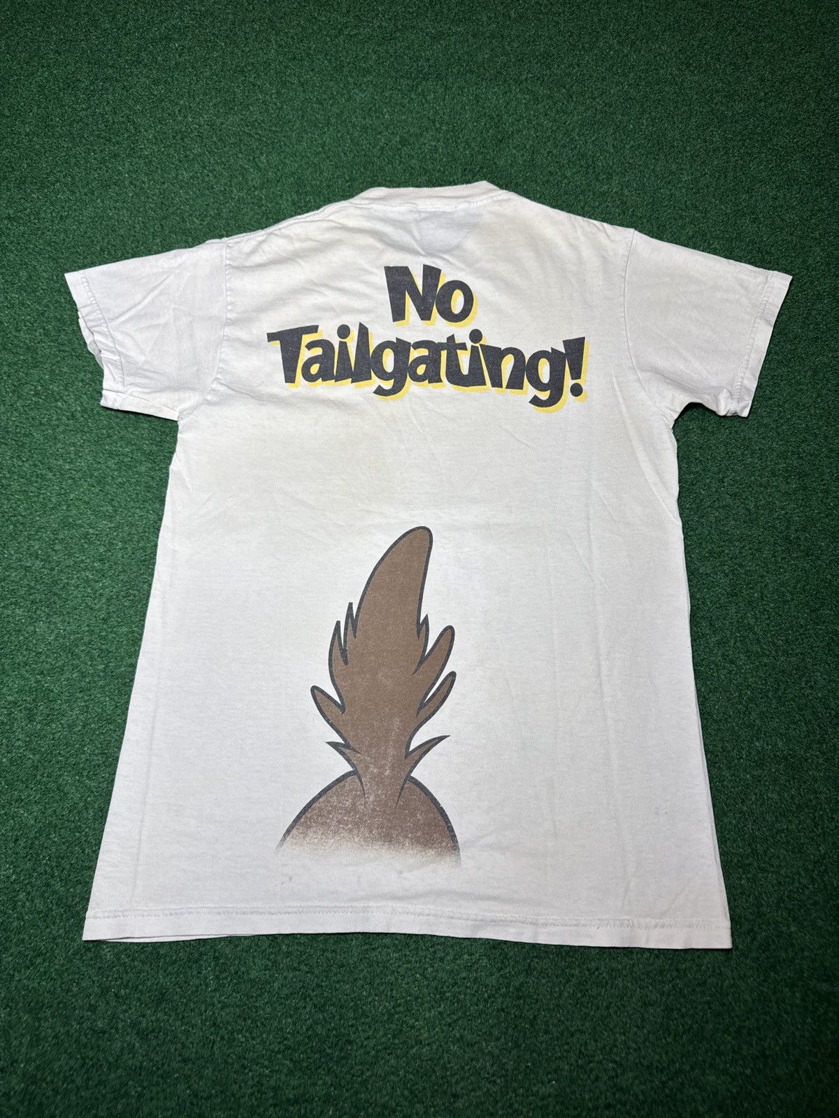 Vintage Wile Coyote Looney Tunes No Tailgating S/M 90s T Shirt Size US M / EU 48-50 / 2 - 4 Thumbnail