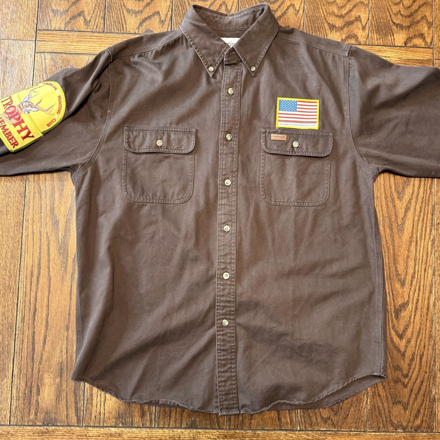 Carhartt VINTAGE Carhartt Mens Button Up Shirt Brown Vietnam Vets Patch Trophy Life Member S09DKB Size US L / EU 52-54 / 3 - 2 Thumbnail