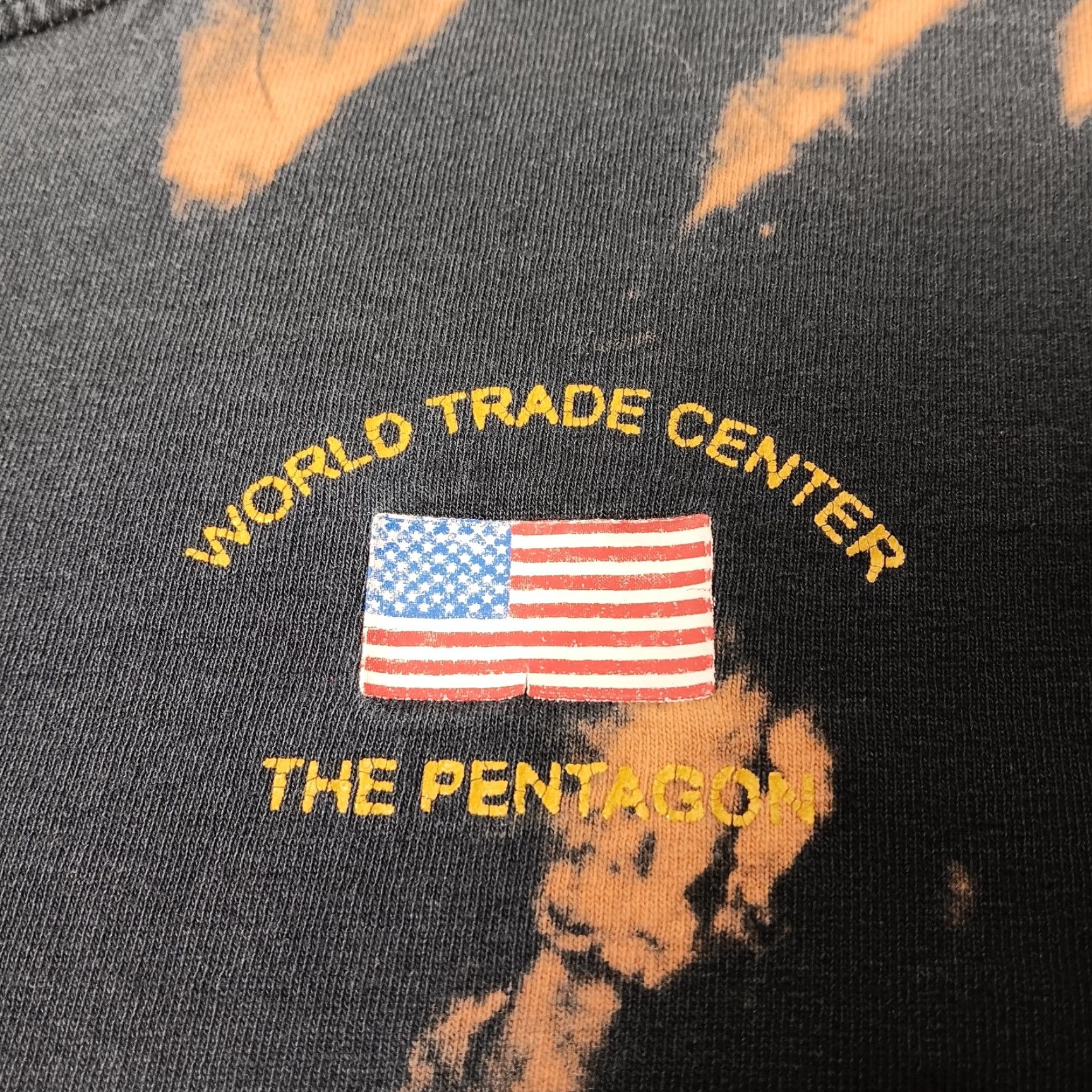 Gildan VINTAGE Gildan USA Military T-Shirt Large Bleach Dye 911 World Trade Center Pentagon Bombers 3 Wise Men Black Men Size US L / EU 52-54 / 3 - 3 Thumbnail