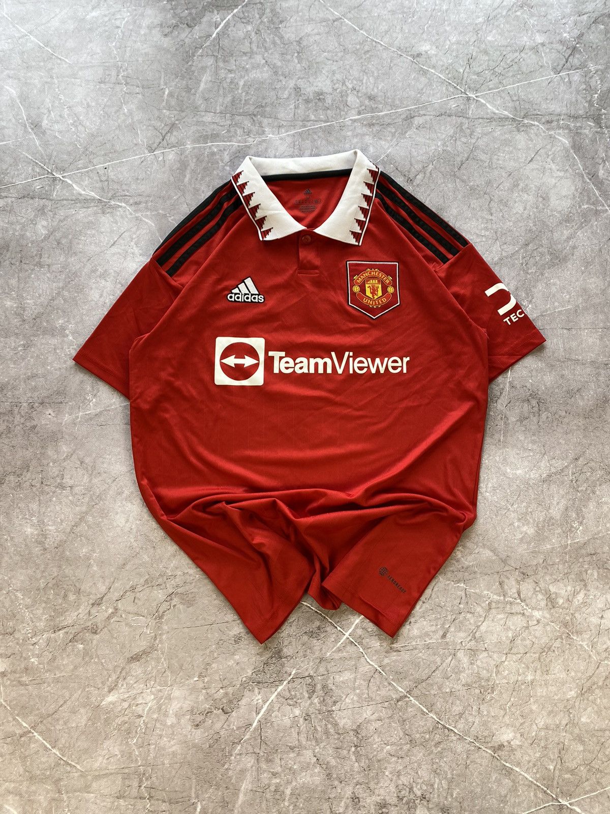 Adidas × Vintage Adidas Manchester United #11 Martial 2022 UEFA Soccer Jersey Size US M / EU 48-50 / 2 - 2 Thumbnail