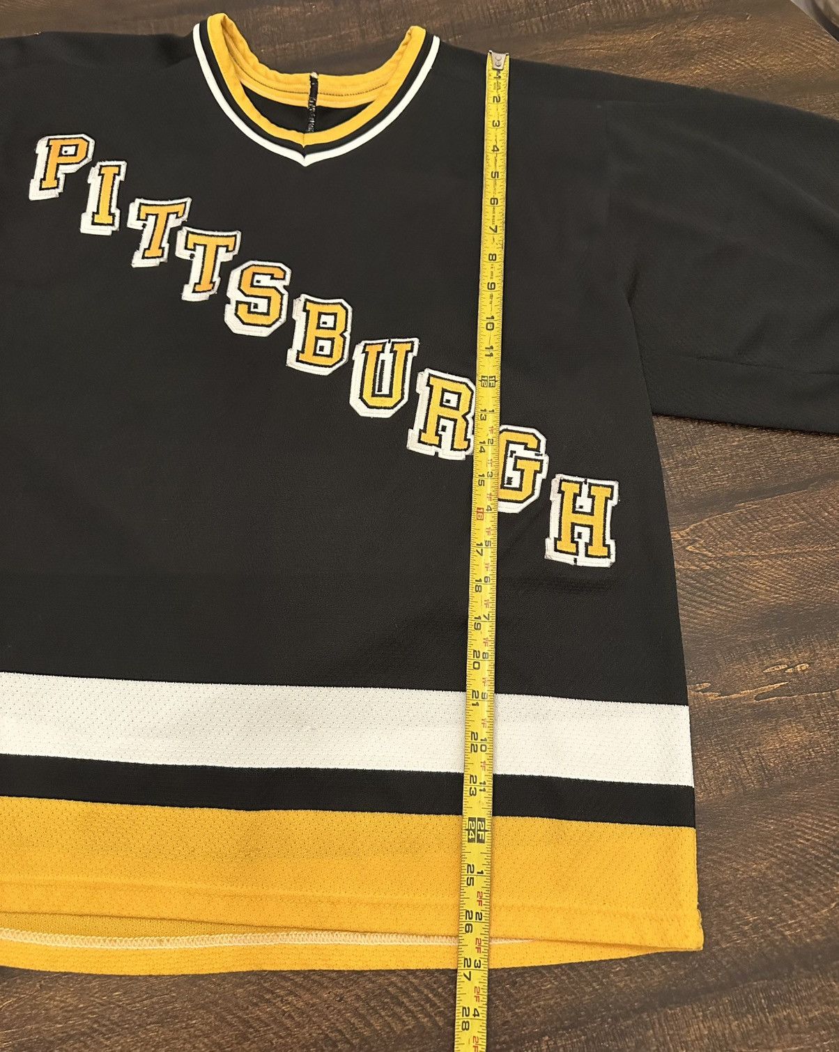 Ccm VTG CCM Maska Pittsburgh Penguins Men’s Hockey Jersey-Sz Med Size US M / EU 48-50 / 2 - 5 Thumbnail