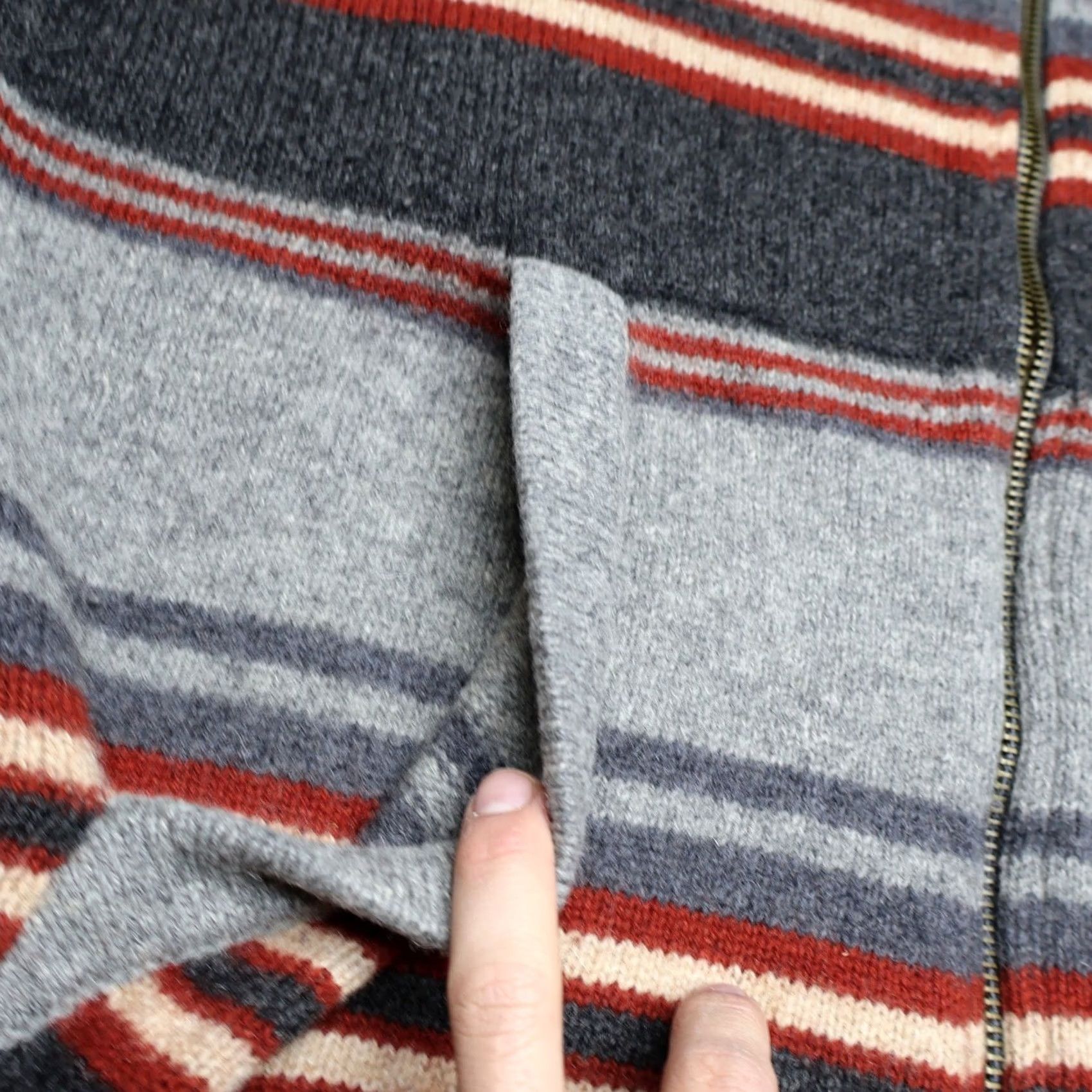 Eddie Bauer Eddie Bauer Hoodie Mens XL Grey Striped Sherpa Lined Wool Blend Knit Full Zip Size US XL / EU 56 / 4 - 5 Thumbnail