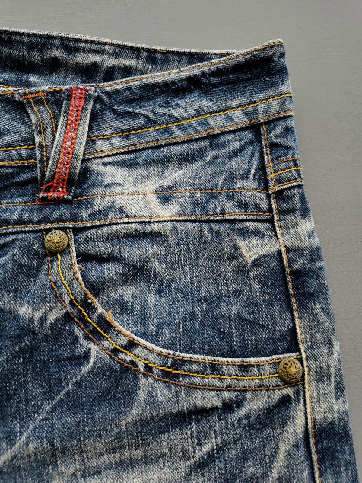 Japanese Brand Skull The World Freedom Whiskers Fades Short Jeans Size US 34 / EU 50 - 9 Thumbnail
