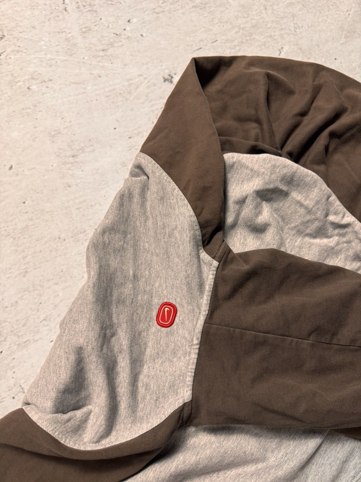 Nike × Vintage NIKE VINTAGE CENTER LOGO OVERSIZE BOXY HOODIE Size US L / EU 52-54 / 3 - 5 Thumbnail