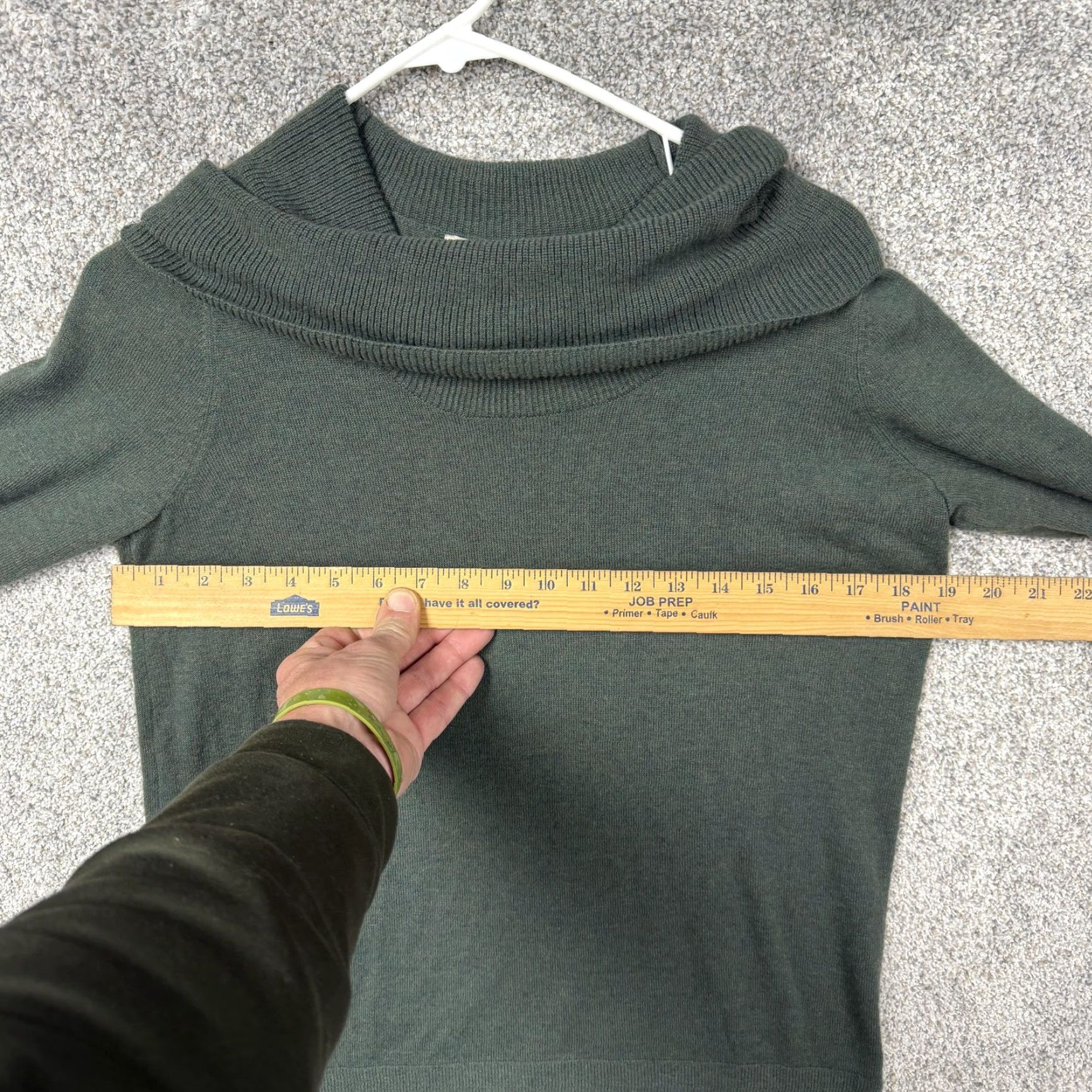 Loft LOFT Womens Sweater M Green Cowl Neck Pullover Knit Casual Fall Winter 60% Acrylic 40% Nylon Solid Tight-Knit Long Sleeve Ladies Mens? (Gender at end) Size M / US 6-8 / IT 42-44 - 4 Thumbnail