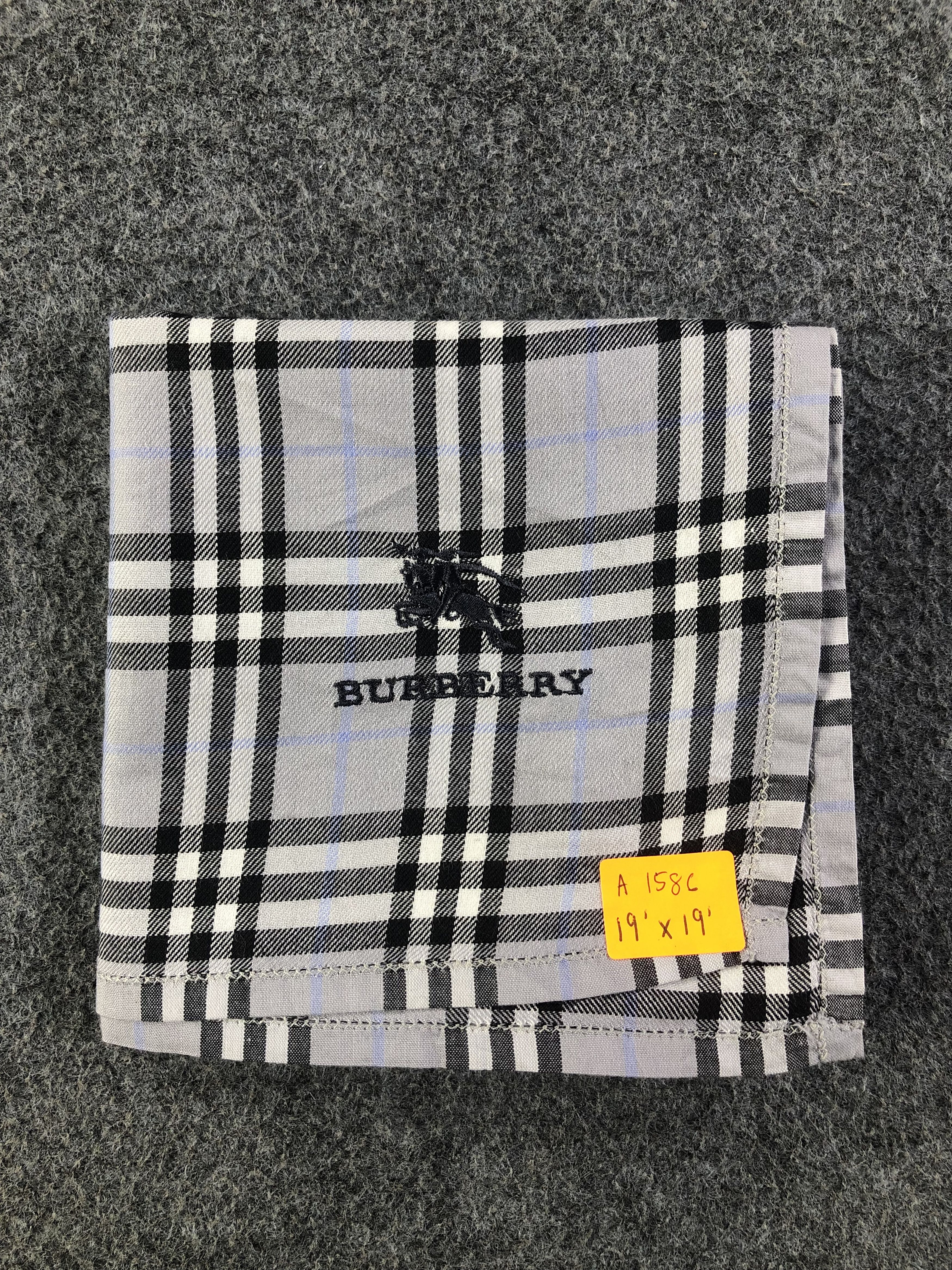 Burberry Burberry Handkerchief / Bandana / Neckerchief Size ONE SIZE - 6 Thumbnail