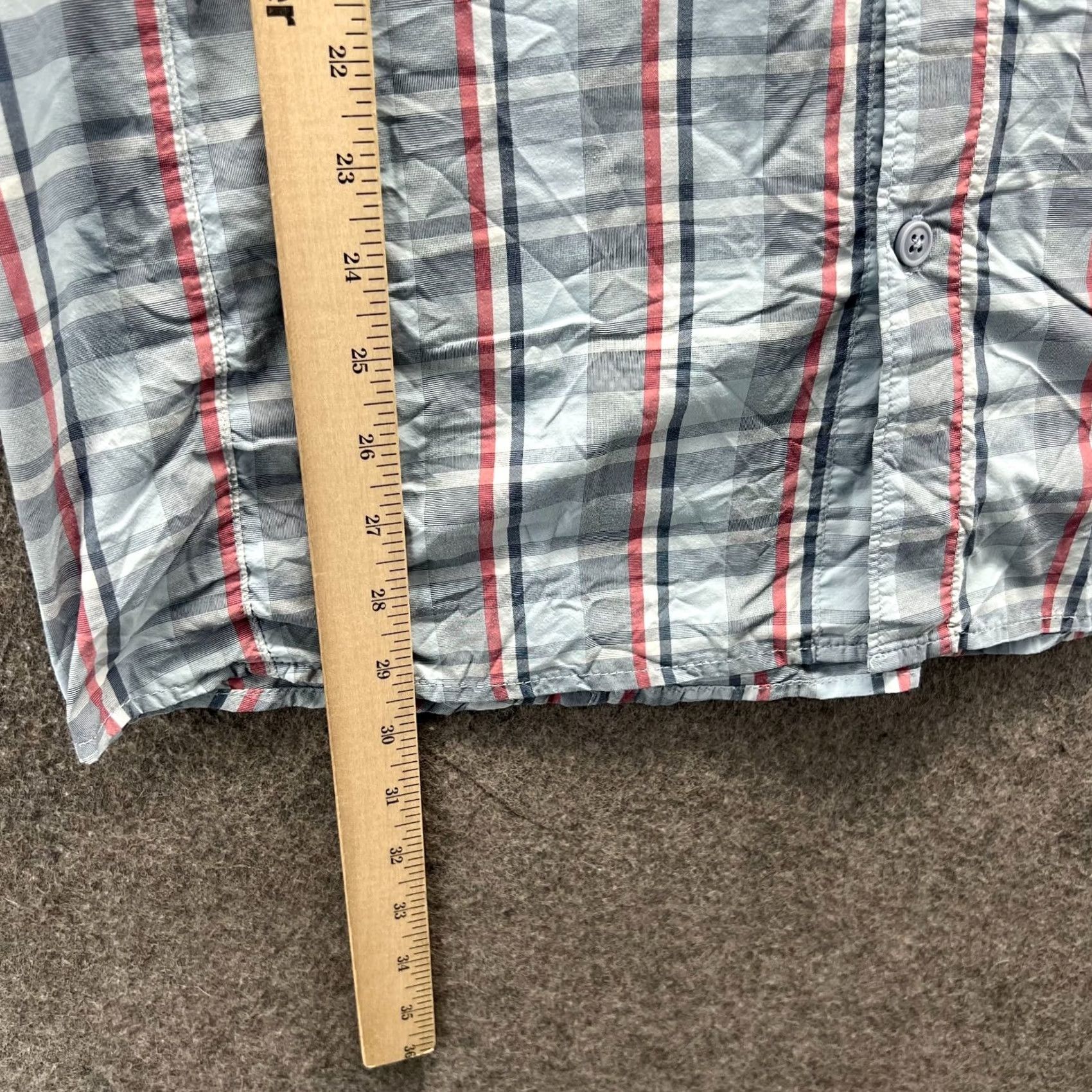 Vintage VINTAGE Columbia Shirt Mens Large Blue Button-Down Hike Omni Shield Vented Plaid Fishing Size US L / EU 52-54 / 3 - 5 Thumbnail