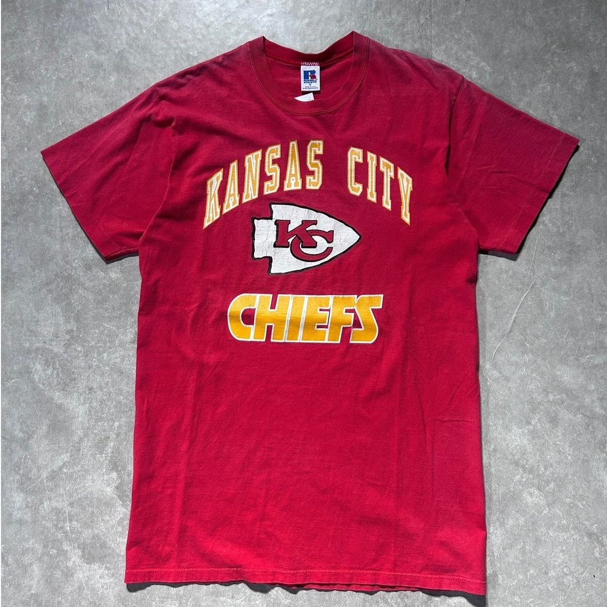 Russell Athletic 90s Vintage Kansas City Chiefs Russell Red T Shirt Size M Size US M / EU 48-50 / 2 - 1 Thumbnail