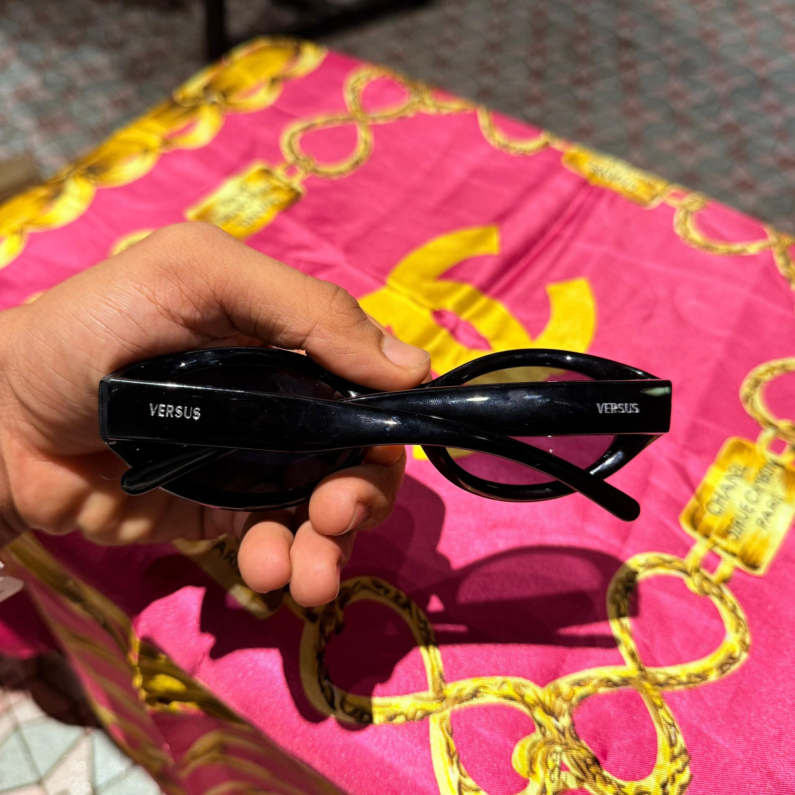 Versus Versace Versus Versace Vintage 00s Black Oval Y2K Unisex Sunglasses Size ONE SIZE - 6 Thumbnail