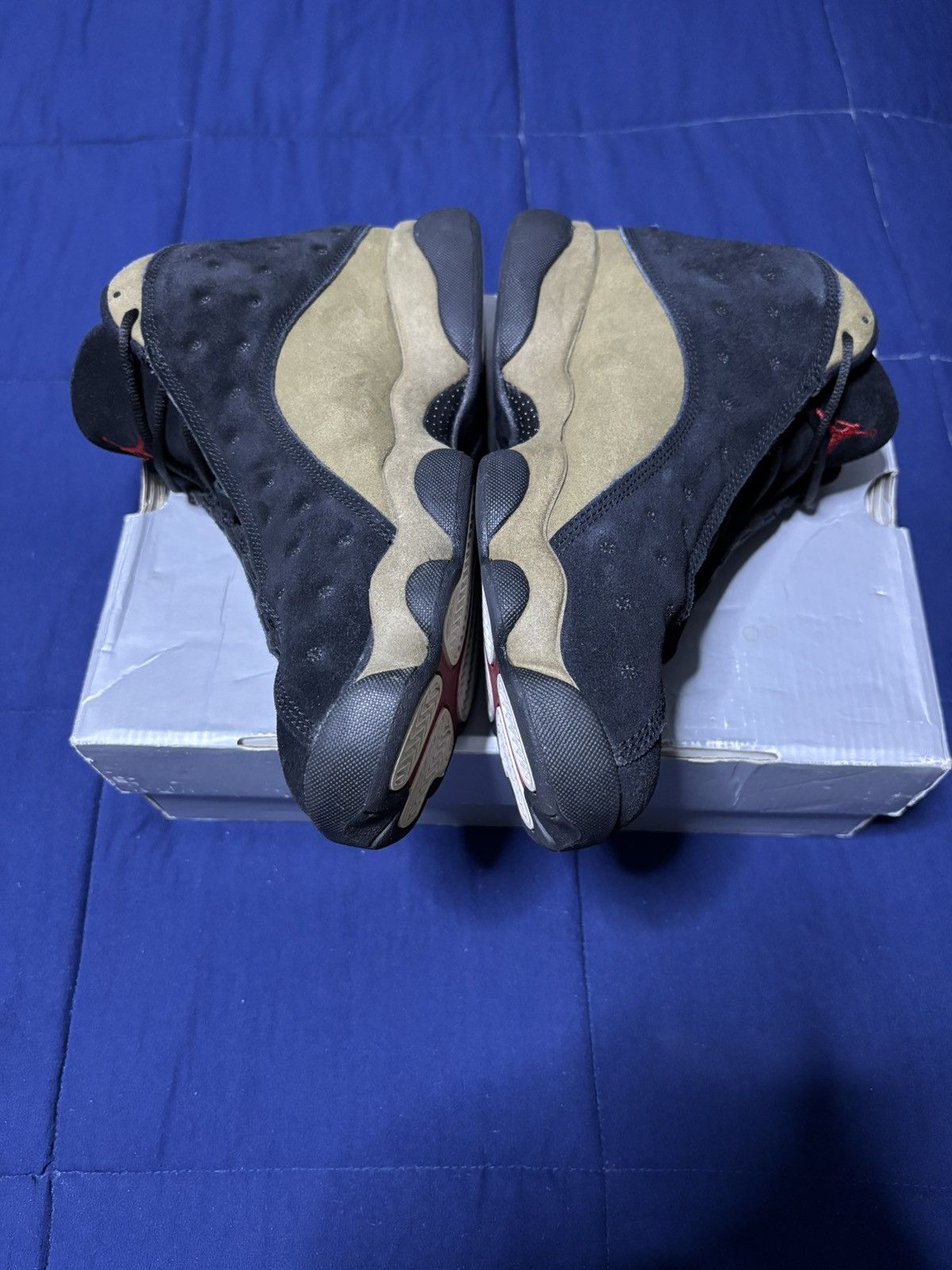 Jordan Brand Air Jordan 13 Retro Olive Size 10.5 Size US 10.5 / EU 43-44 - 4 Thumbnail