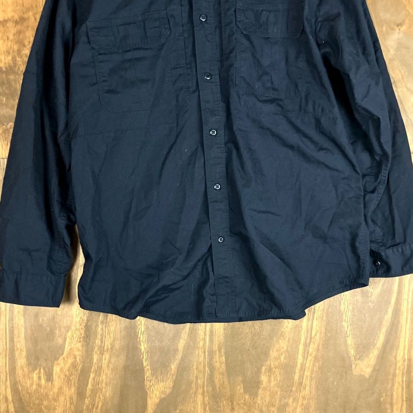 Vintage 5.11 Tactical Mens Shirt Navy Blue Button Down Long Sleeve Pockets Vented Large Size US L / EU 52-54 / 3 - 3 Thumbnail