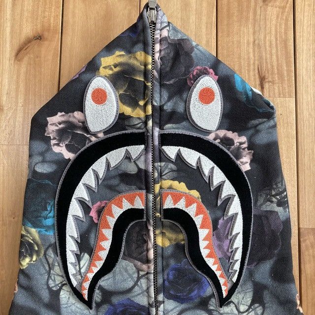 Bape BAPE Floral camo shark full zip hoodie a bathing ape Size US M / EU 48-50 / 2 - 3 Thumbnail
