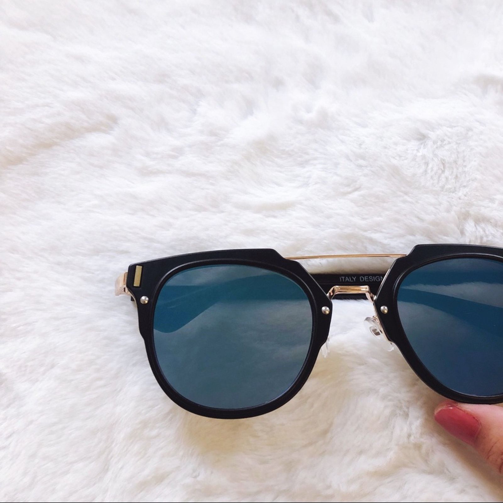 Other Taylor Blue & Black Brow Bar Sunglasses Size ONE SIZE - 2 Thumbnail