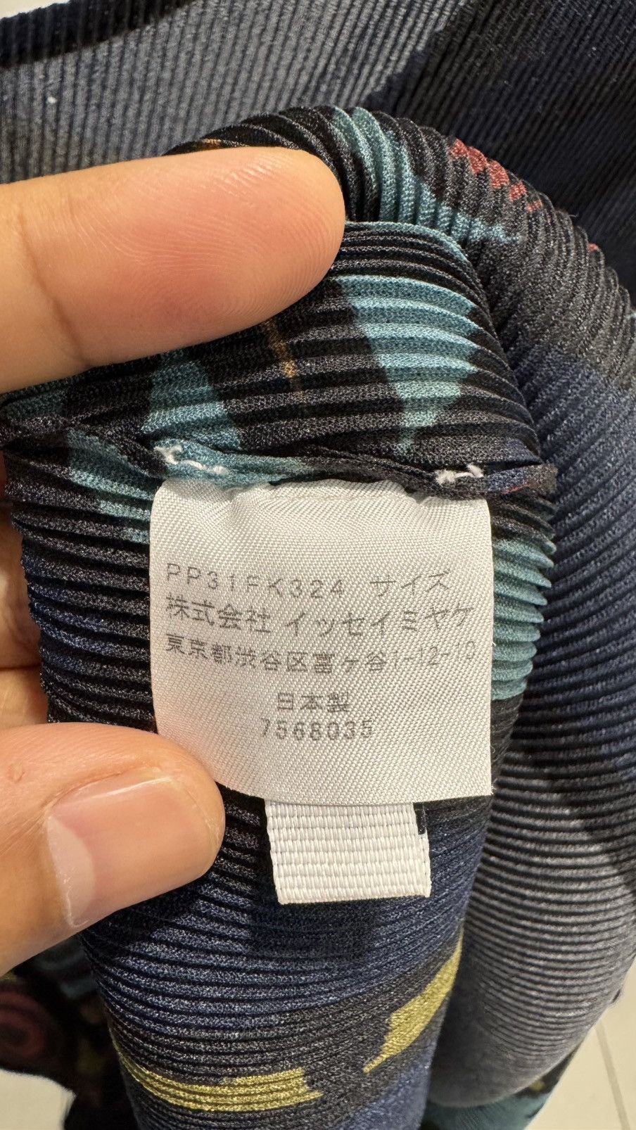 Pleats Please Issey Miyake Pleats Please Issey Miyake Mask Printed Top Size M / US 6-8 / IT 42-44 - 10 Thumbnail