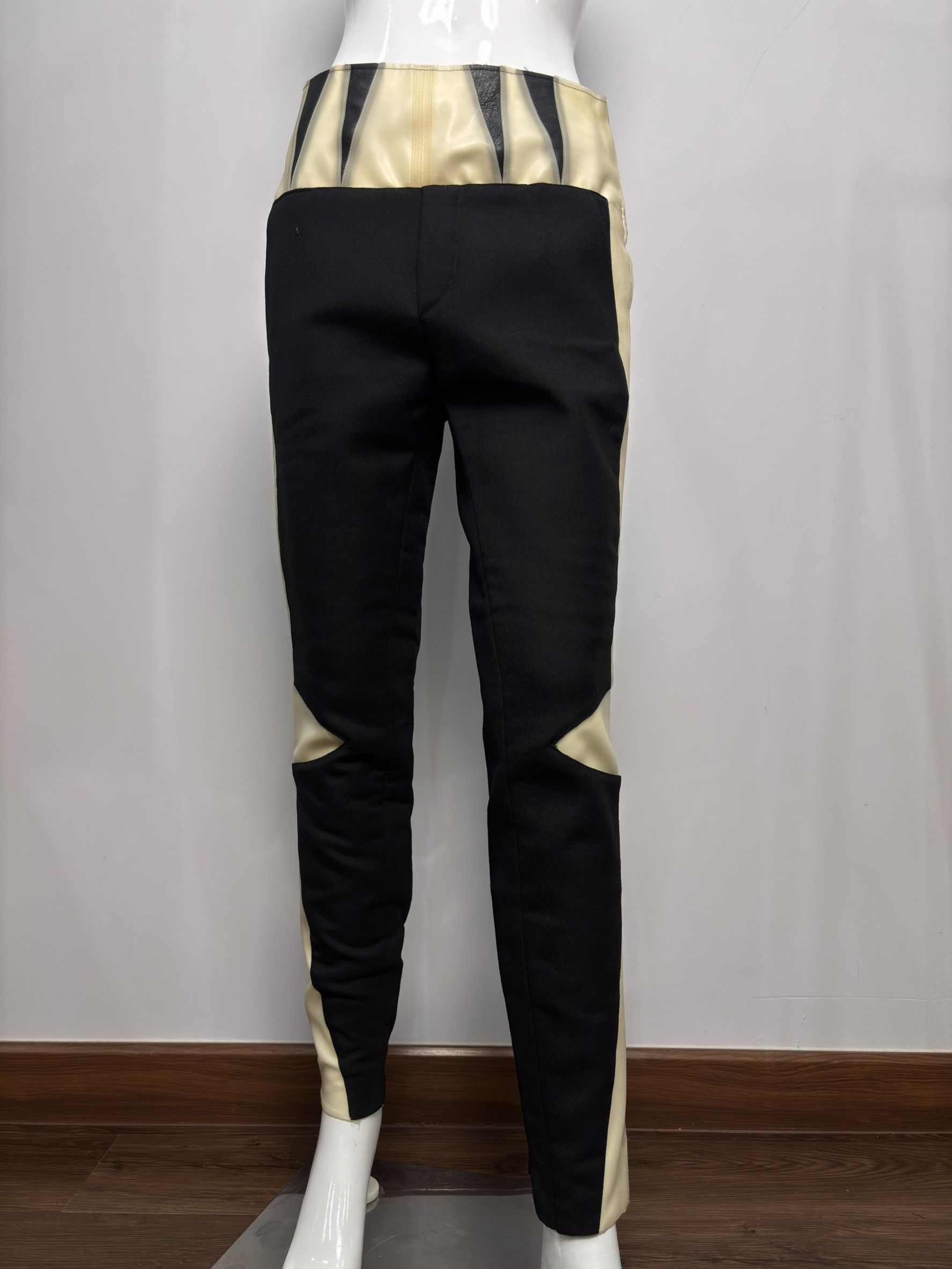 Balenciaga Balenciaga Black Trousers with Leather Waistband Size 27" / US 4 / IT 40 - 1 Thumbnail