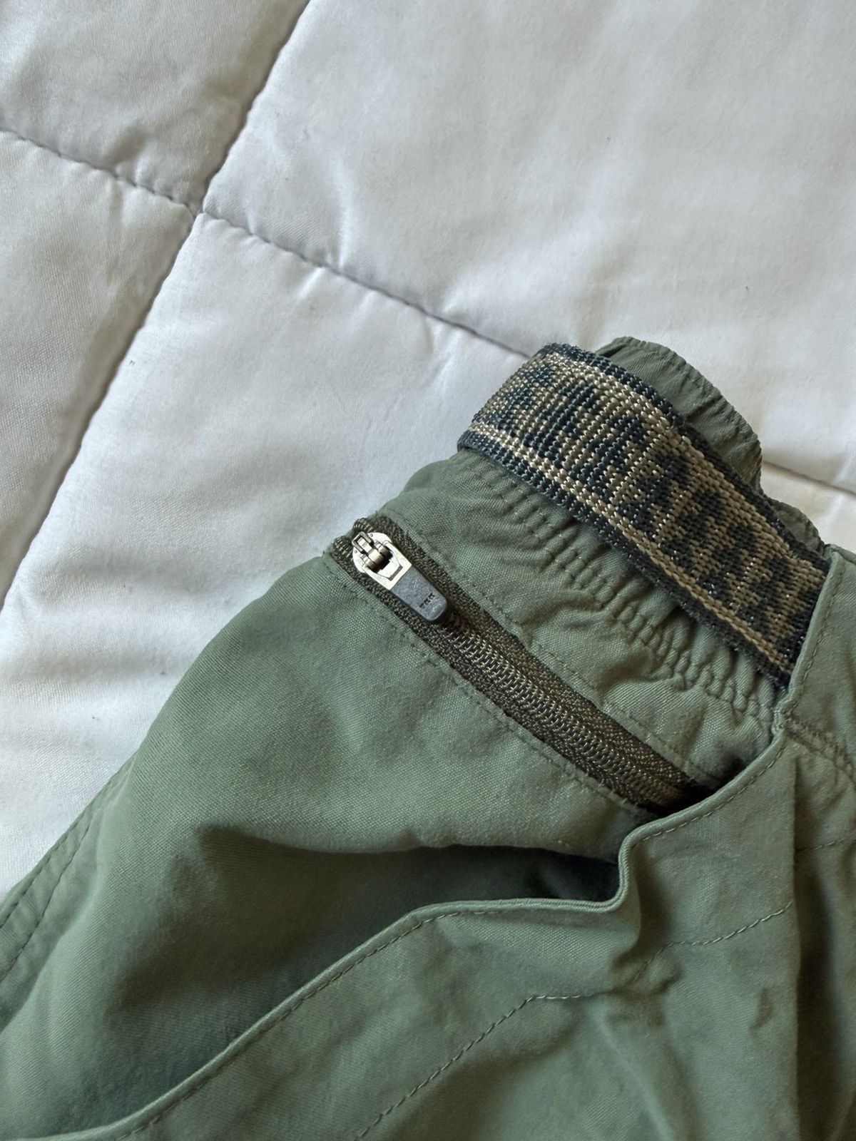L.L. Bean L.L. Bean Forest Green Cargo Shorts Size US 32 / EU 48 - 7 Thumbnail