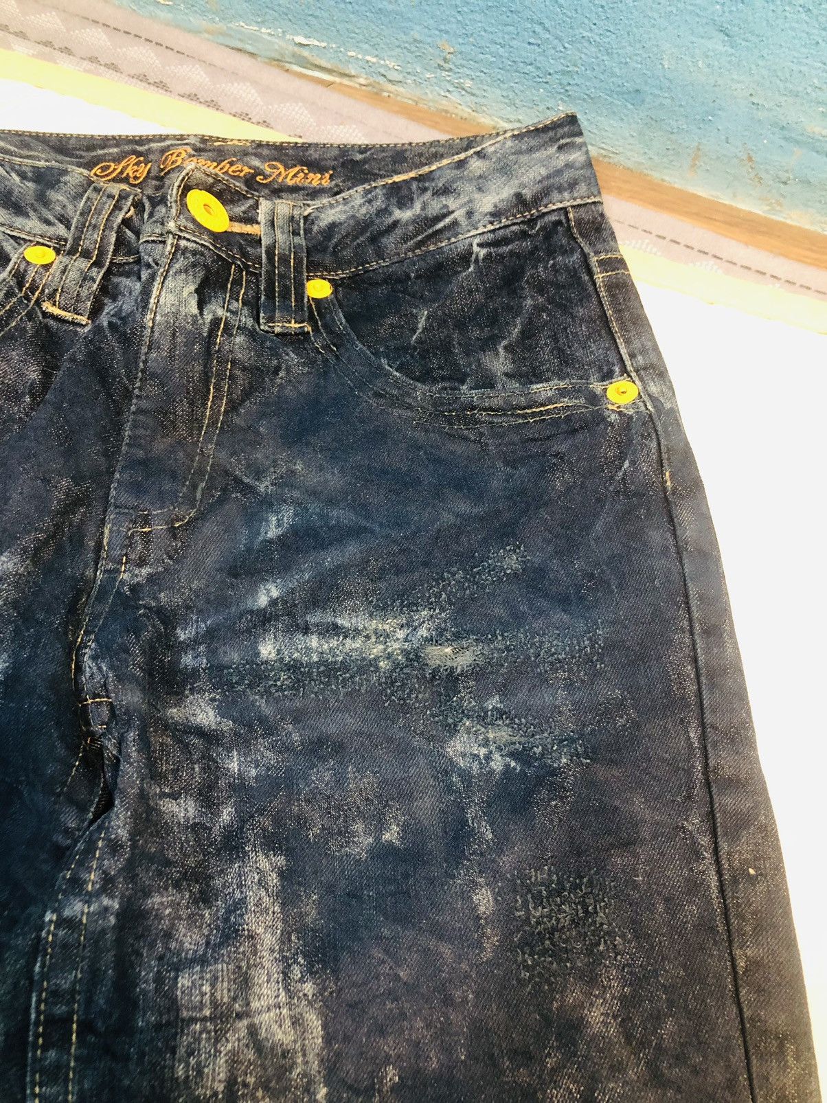 Japanese Brand Sky Bomber Mini Jeans (10) Size US 28 / EU 44 - 6 Thumbnail