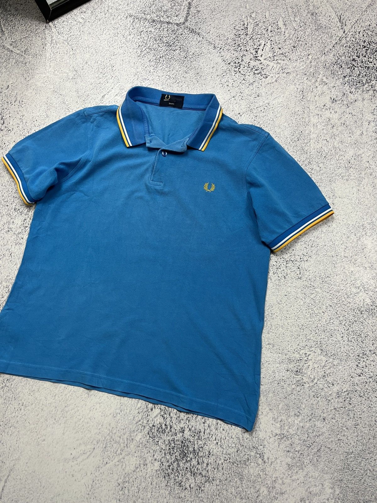 Fred Perry Fred Perry Polo Shirt Blue Yellow Casual Streetwear Hype Size US L / EU 52-54 / 3 - 3 Thumbnail