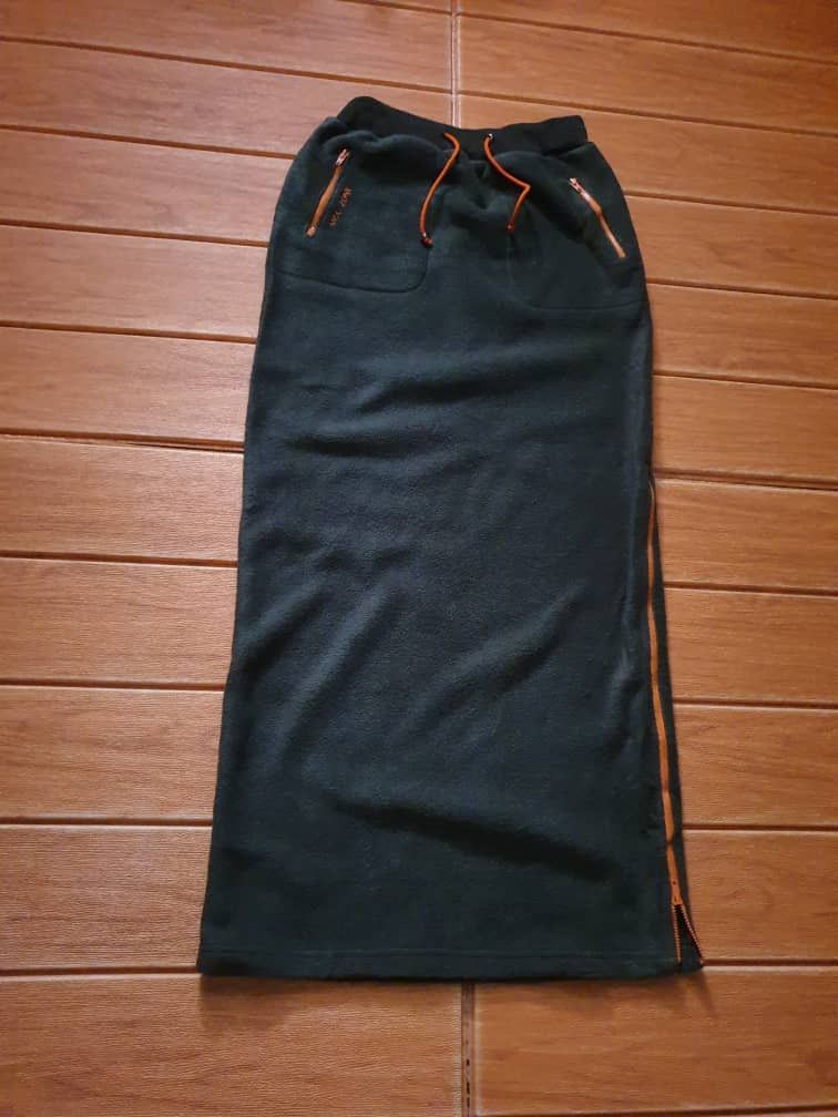 Japanese Brand Mcc zone Caroln grey colour fleece skirt Size 30" / US 8 / IT 44 - 5 Thumbnail