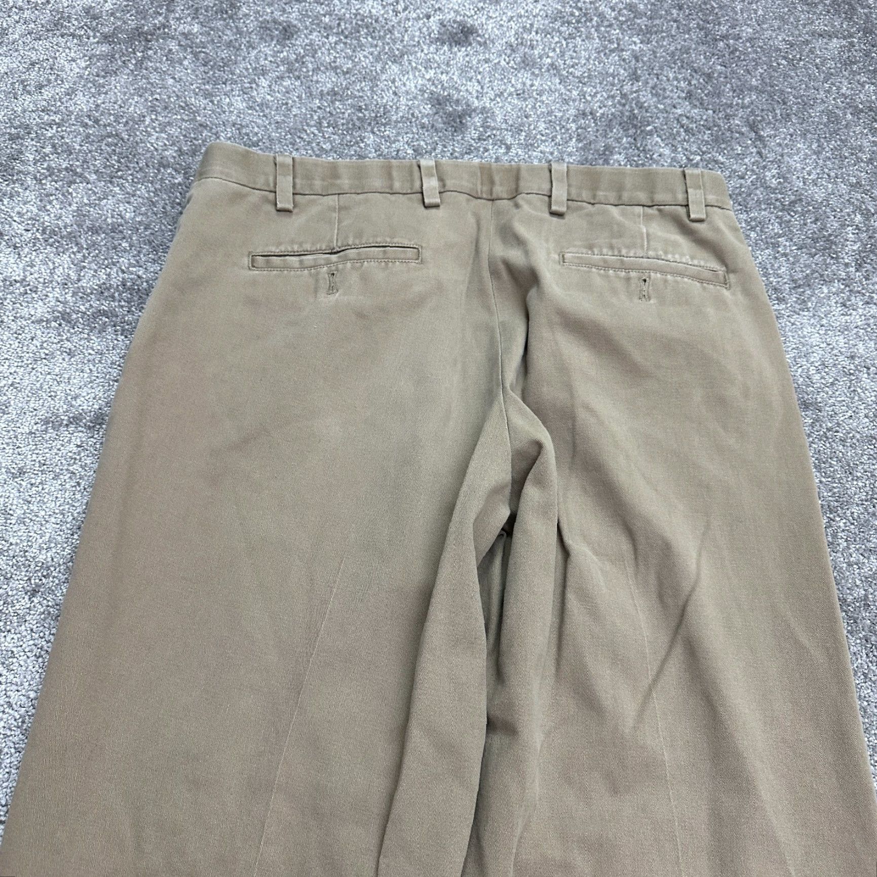 Eddie Bauer Eddie Bauer Pants Mens 36x32 Brown Khakis Wrinkle Resistant Flat Front Straight Leg Breathable Pockets Machine Washable Size US 36 / EU 52 - 2 Thumbnail