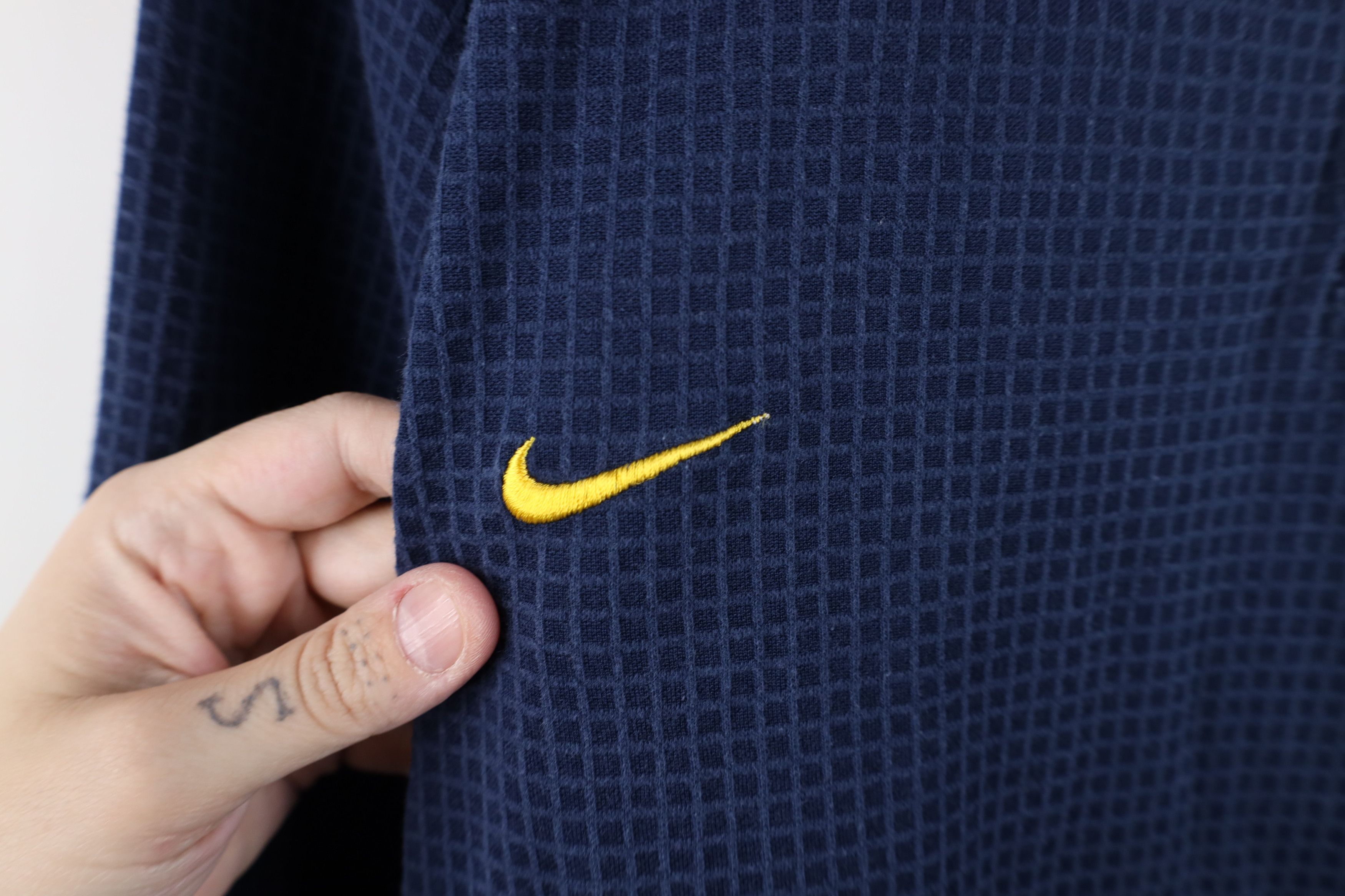 Nike Vintage Nike Mini Swoosh University of Michigan Thermal Polo Size US XXL / EU 58 / 5 - 4 Thumbnail