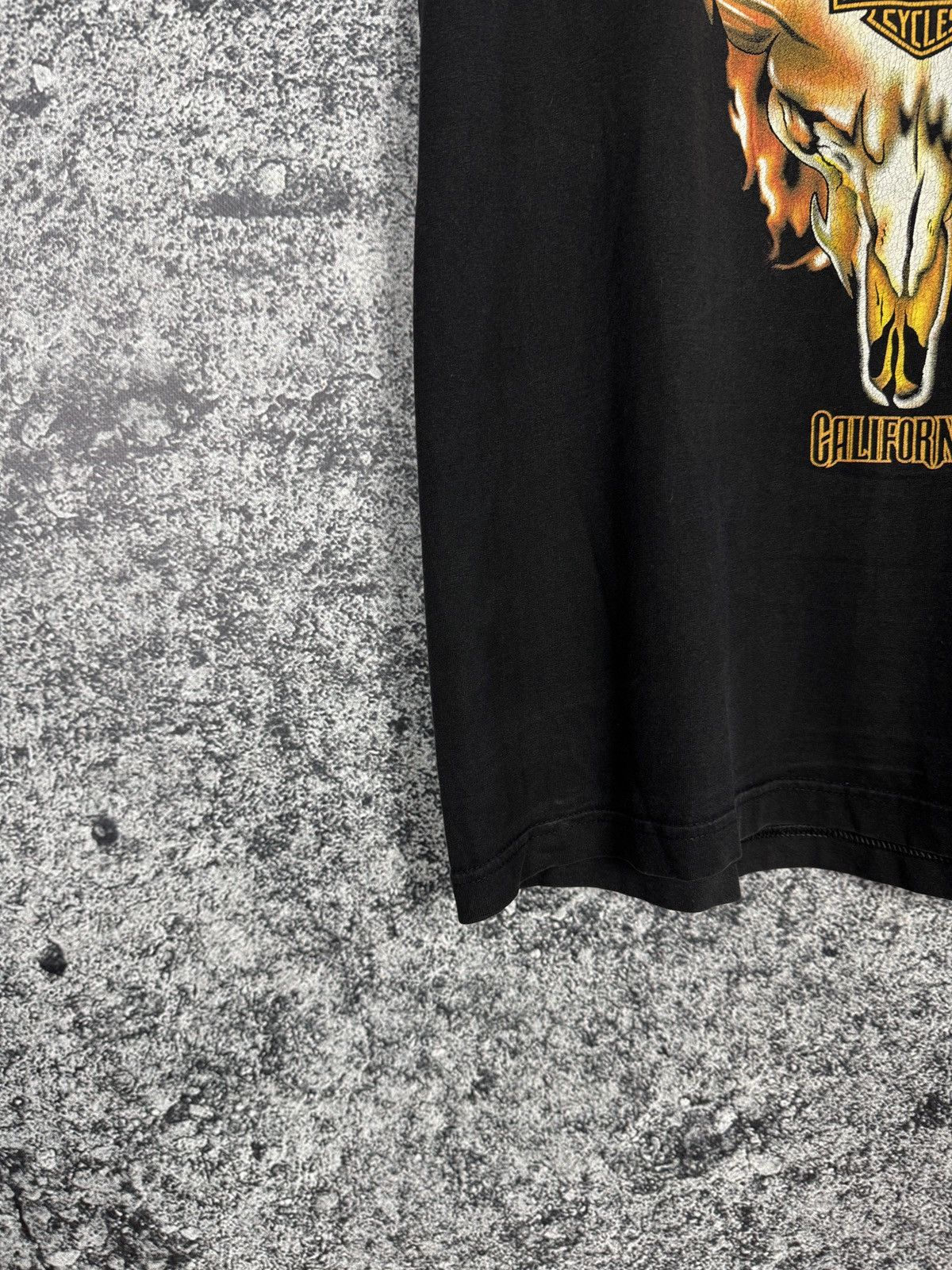 Harley Davidson Vintage Harley-Davidson Santa Maria T-Shirt Flame Skull Sz L Size US L / EU 52-54 / 3 - 5 Thumbnail