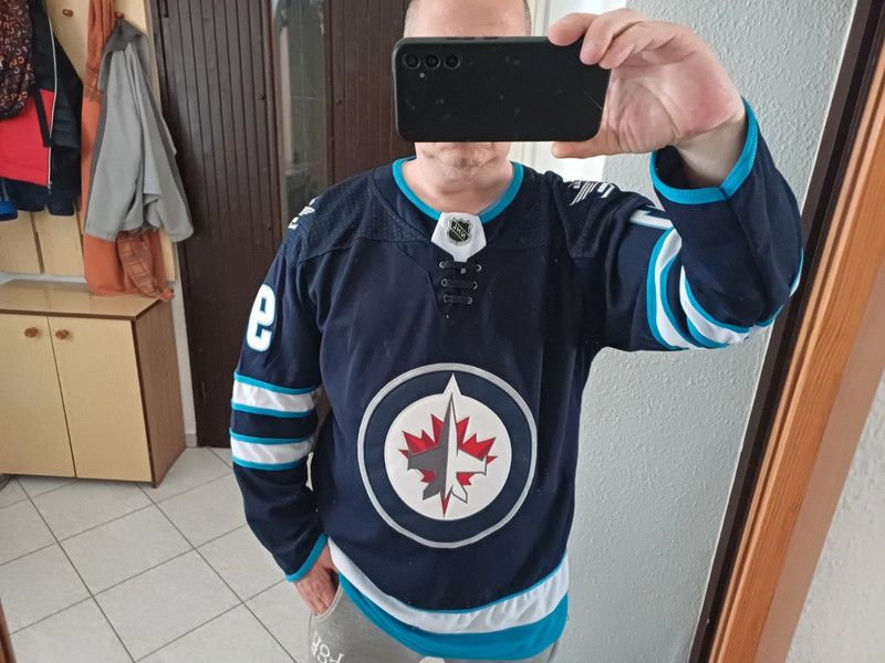 NHL × Vintage Fanatics Nhl Winnipeg Jets Hockey Jersey Size US M / EU 48-50 / 2 - 12 Thumbnail