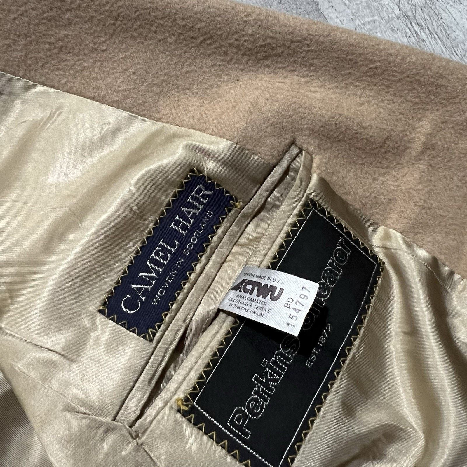 Polo Ralph Lauren VTG Polo University Ralph Lauren Tan Camel Hair 1980s Blazer Size 44R - 5 Thumbnail