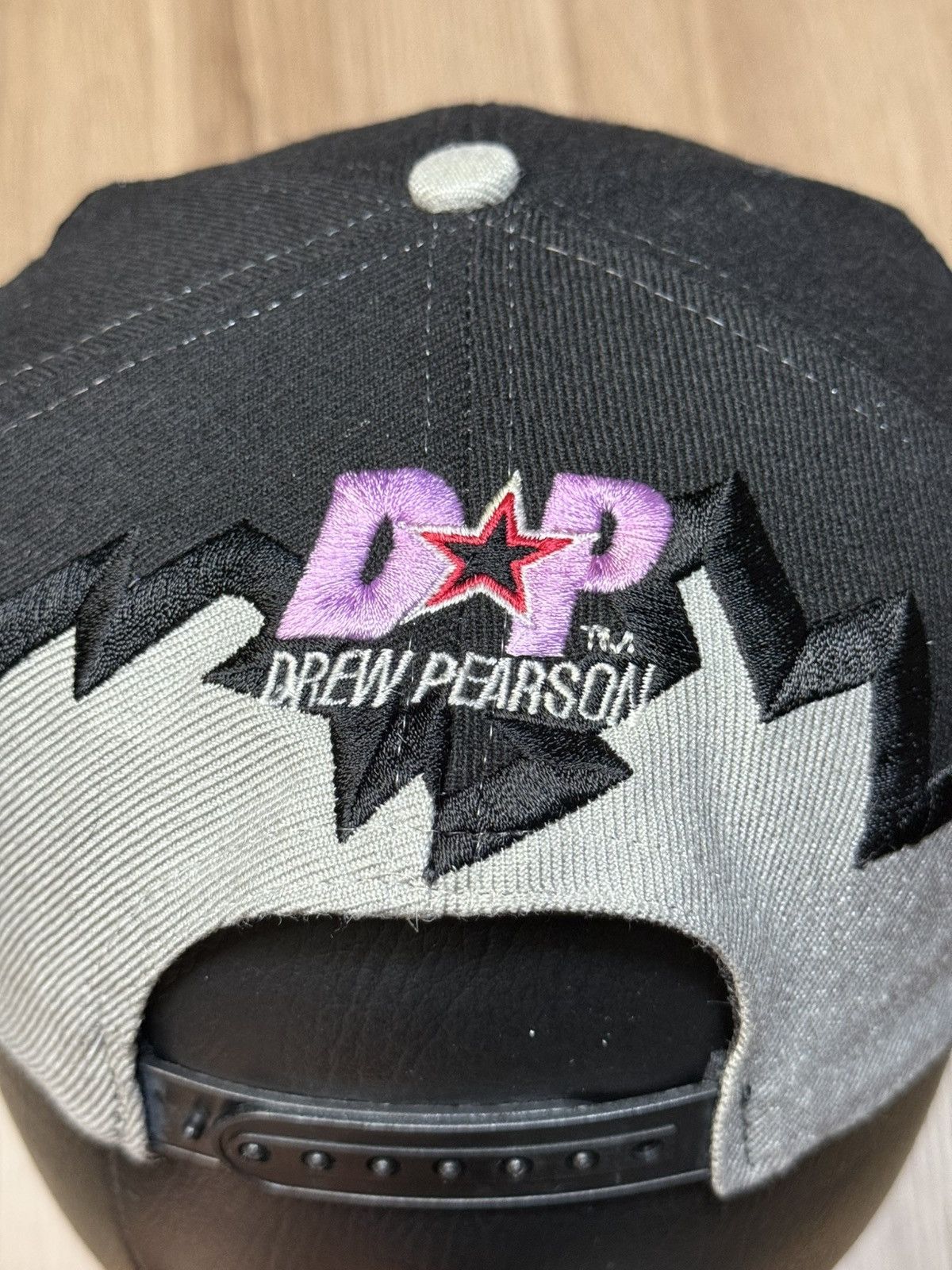Drew Pearson Birmingham Black Baron Drew Pearson Jagged Edge Snap Vintage Size ONE SIZE - 6 Thumbnail