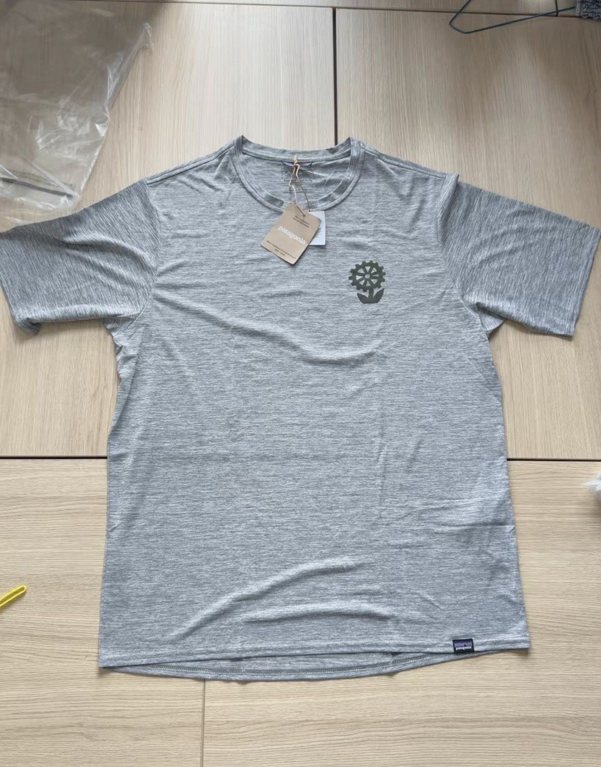 Patagonia Patagonia Capilene Cool Daily C1 Quick Dry Tee J44 Size US M / EU 48-50 / 2 - 1 Thumbnail