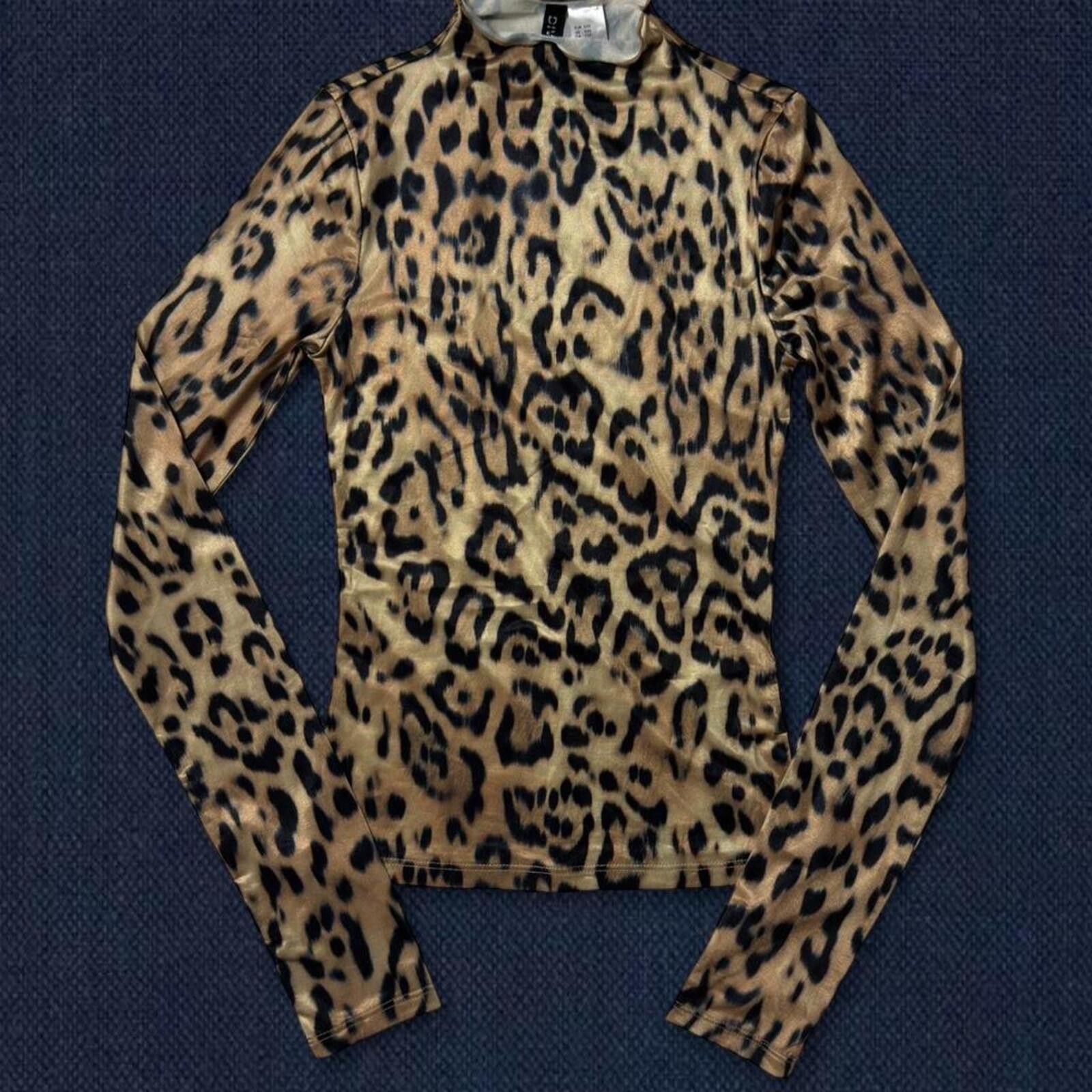 H&M h&m leopard print satin long sleeve top y2k Size XS / US 0-2 / IT 36-38 - 1 Thumbnail