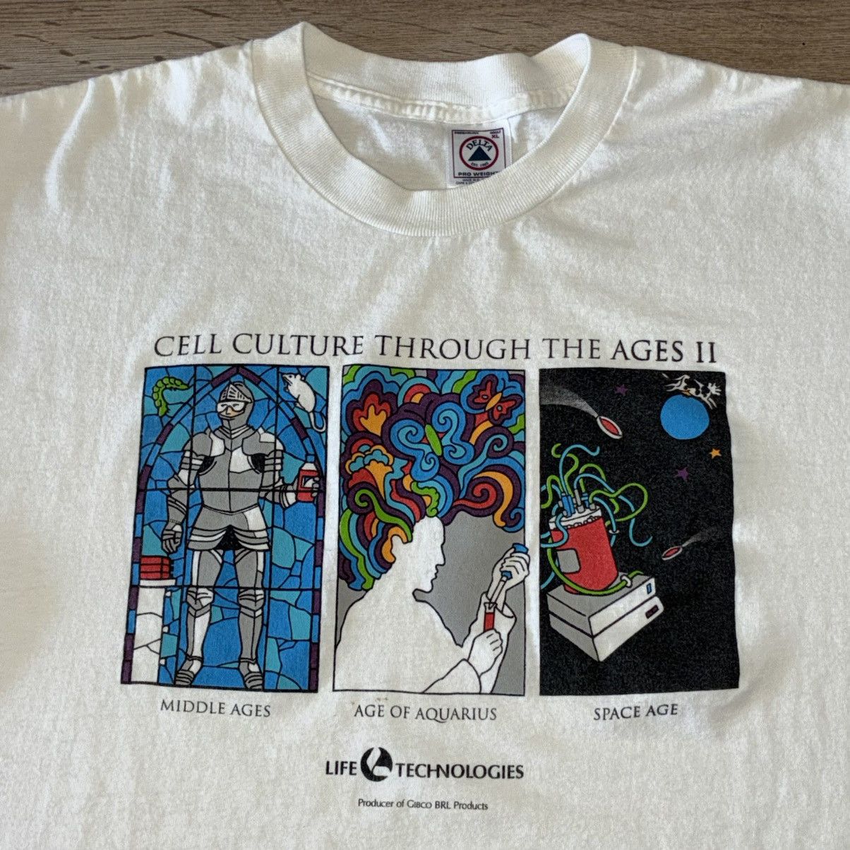 Delta 90s cell culture through the ages II technology art tee Size US XL / EU 56 / 4 - 2 Thumbnail