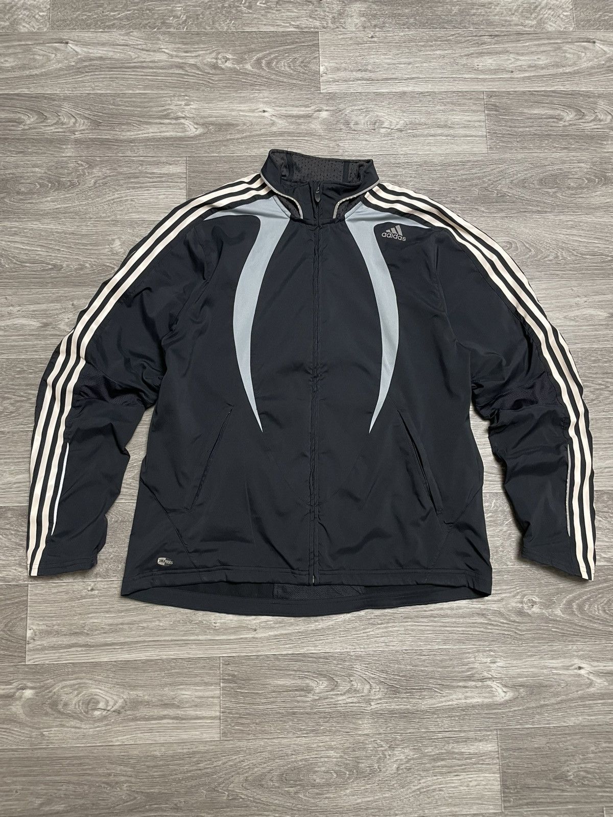 Adidas Vintage Adidas Climaproof 3 Stripe Light Jacket Size US XL / EU 56 / 4 - 1 Thumbnail