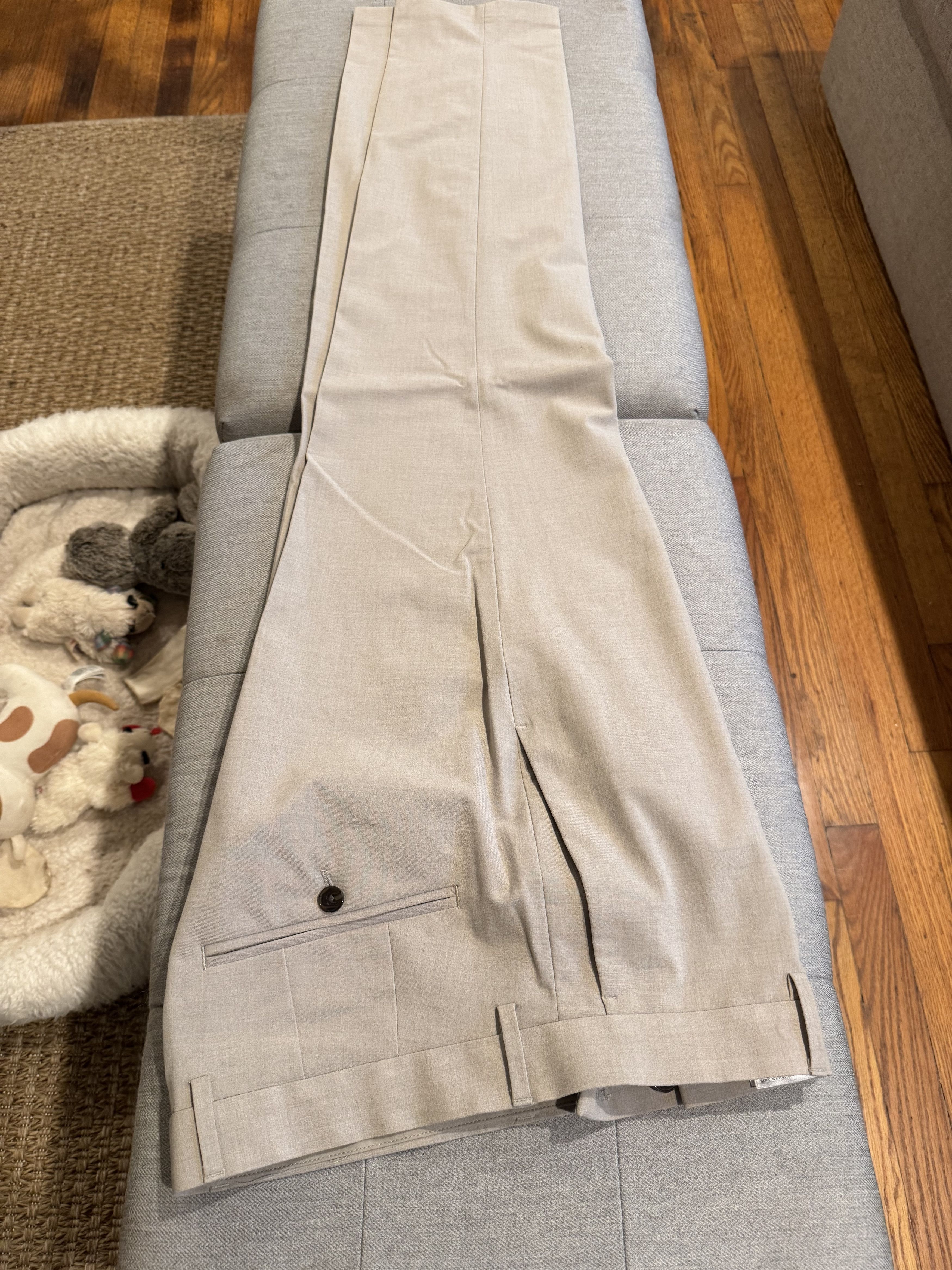 H&M H&M Kaki Casual Pants. No Defects. Gently Used. Size US 34 / EU 50 - 1 Thumbnail