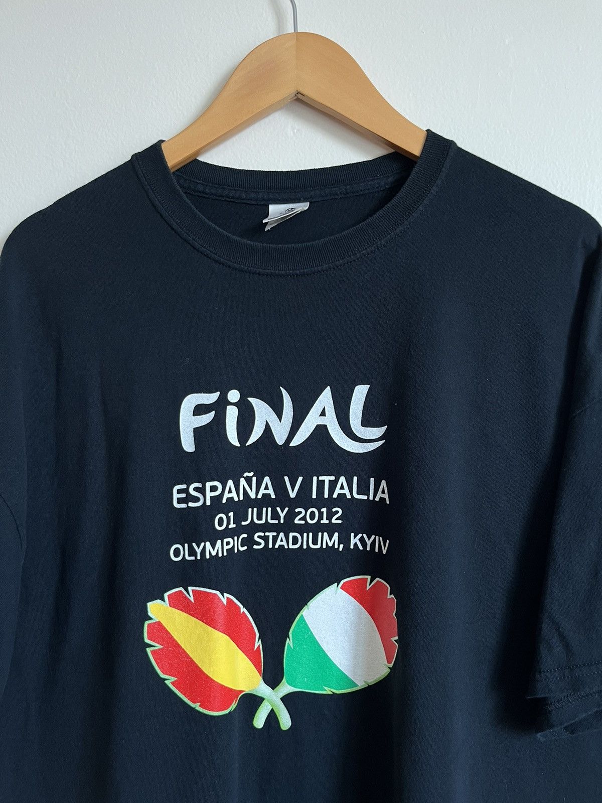 UEFA Vintage 2012 UEFA Euro Poland-Ukraine Fanal T-Shirt Size US XXL / EU 58 / 5 - 1 Thumbnail