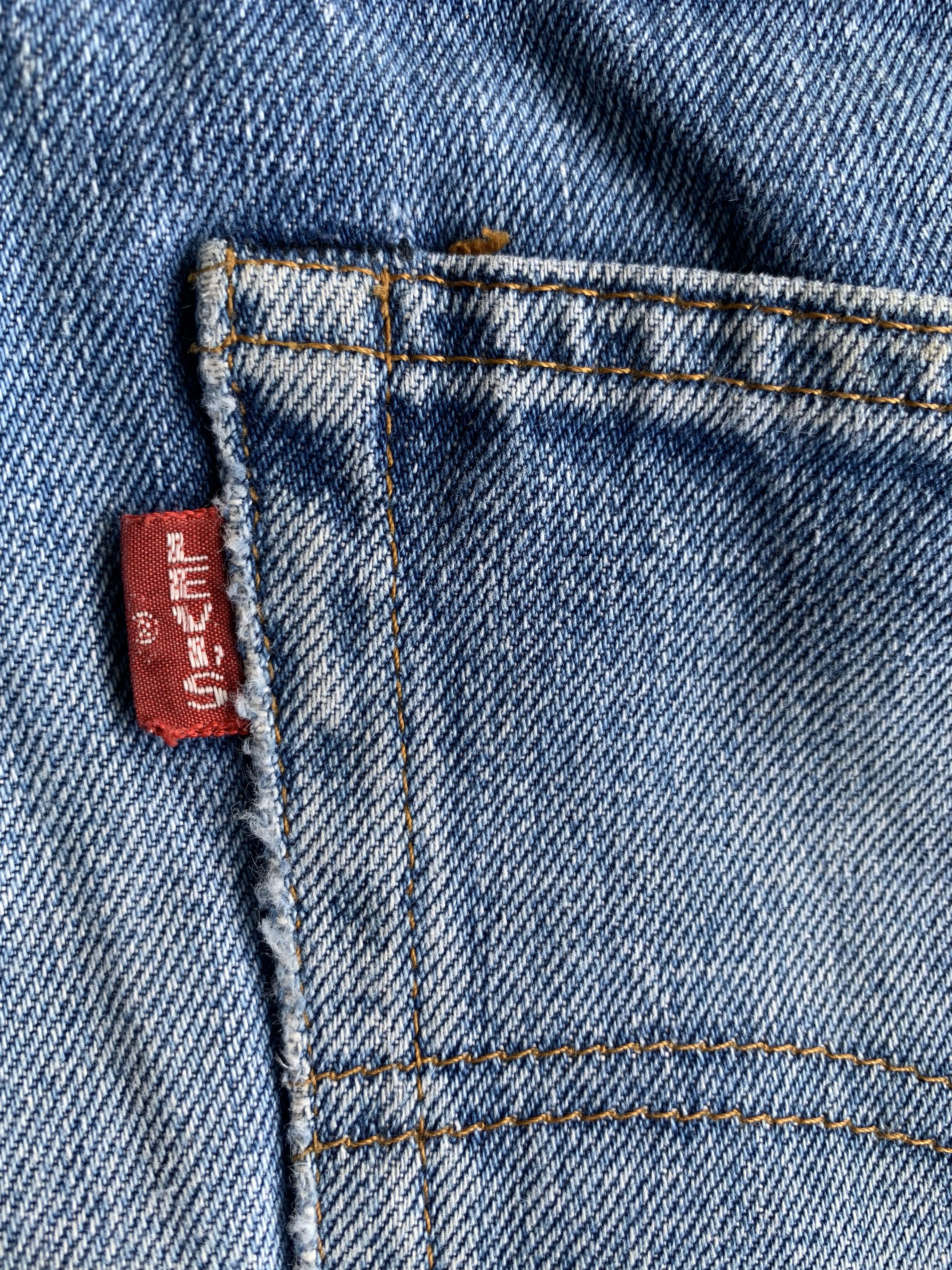 Levi's VINTAGE LEVIS 501 BIG E 1994 SELVEDGE DISTRESSED DENIM Size US 29 - 14 Thumbnail