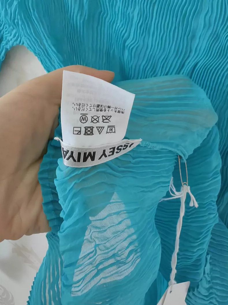 Issey Miyake Issey Miyake Blue main line wicker see-through high-neck t Size M / US 6-8 / IT 42-44 - 3 Thumbnail