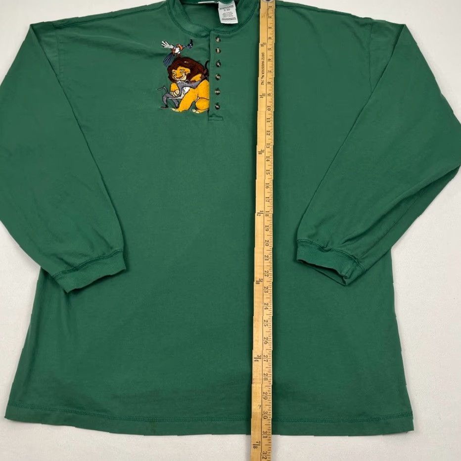 Disney VINTAGE Disney Store Lion King Shirt Adult 2XL Crew Neck Green Embroidered Cast Henley Logo Mens Size US XXL / EU 58 / 5 - 4 Thumbnail