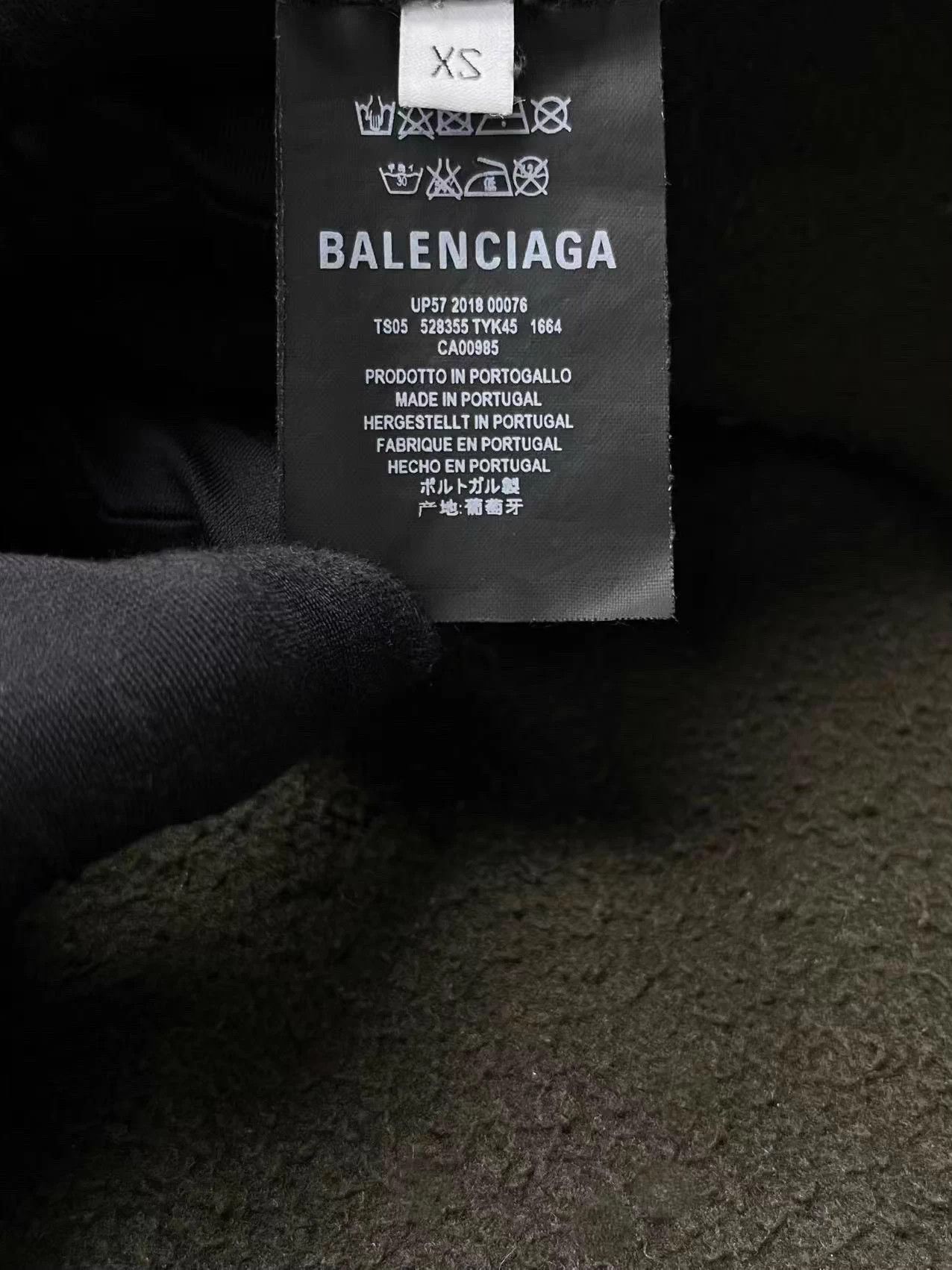 Balenciaga Balenciaga Deep Brown Small Logo Oversize Hoodie XS Size US XS / EU 42 / 0 - 5 Thumbnail