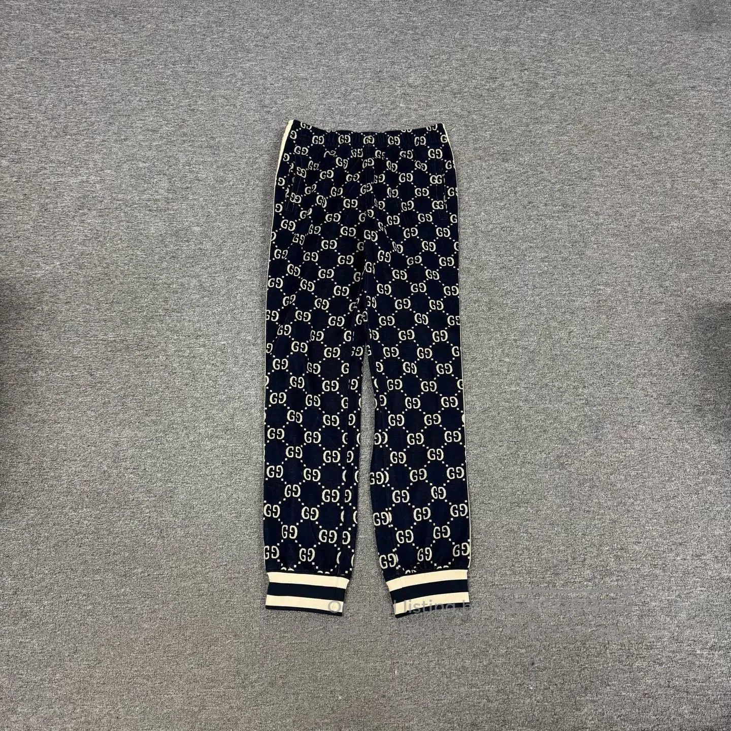 Gucci Guicci size xs Blue-black double-G logo printed on the wais Size US 26 / EU 42 - 2 Thumbnail