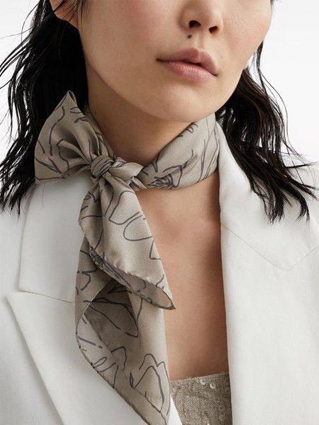 Brunello Cucinelli o1w1db10825 Size: OS/ Scarf in Light/Pastel Brown Size ONE SIZE - 2 Thumbnail
