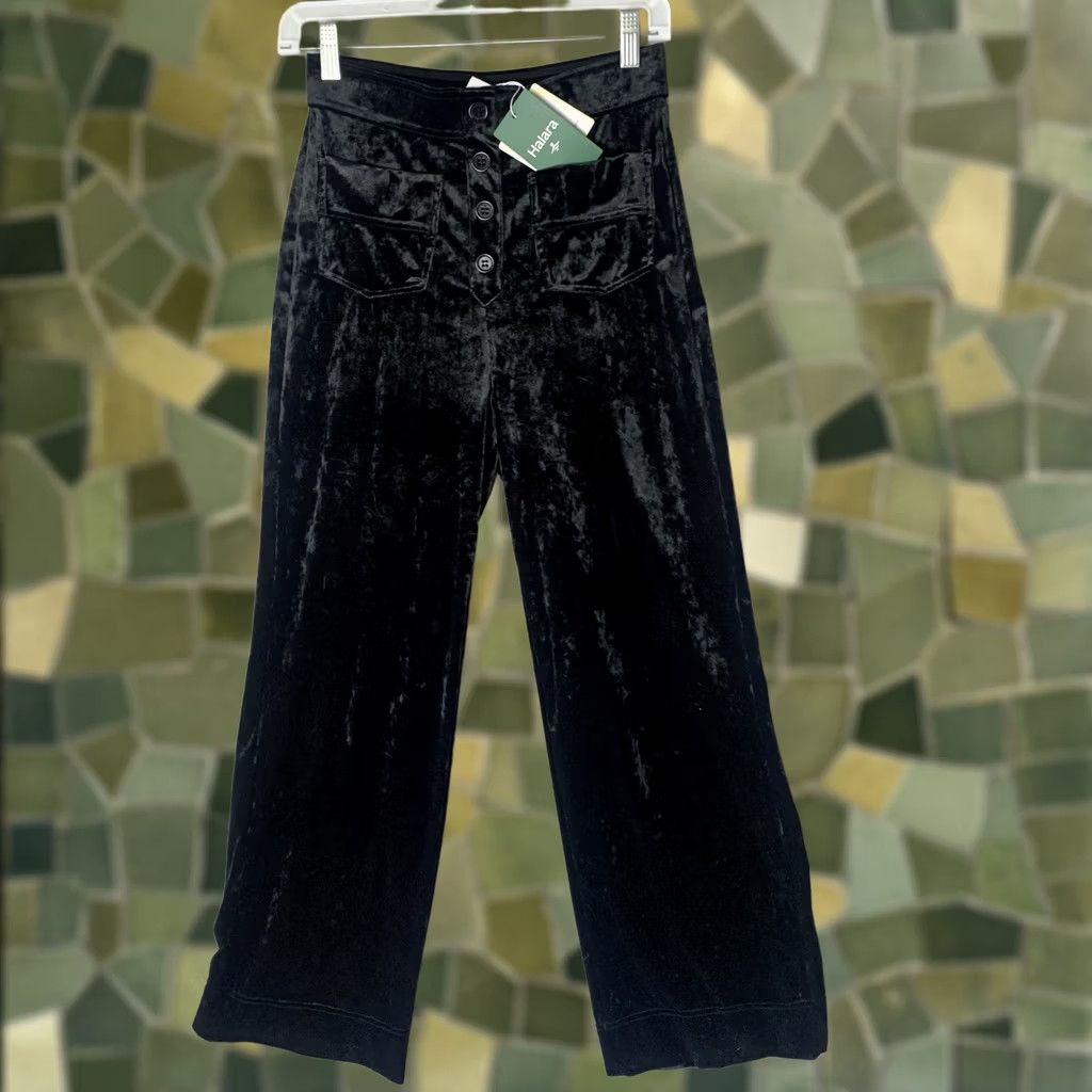 Vintage Halara Pants Women PS Black Velvet High Waisted Pockets Wide Leg Casual Size 28" / US 6 / IT 42 - 1 Thumbnail
