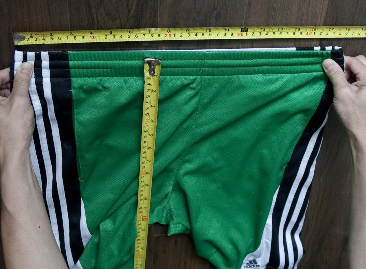 Adidas Adidas Shorts Size XL / 35 Green Shiny Size US 35 - 2 Thumbnail
