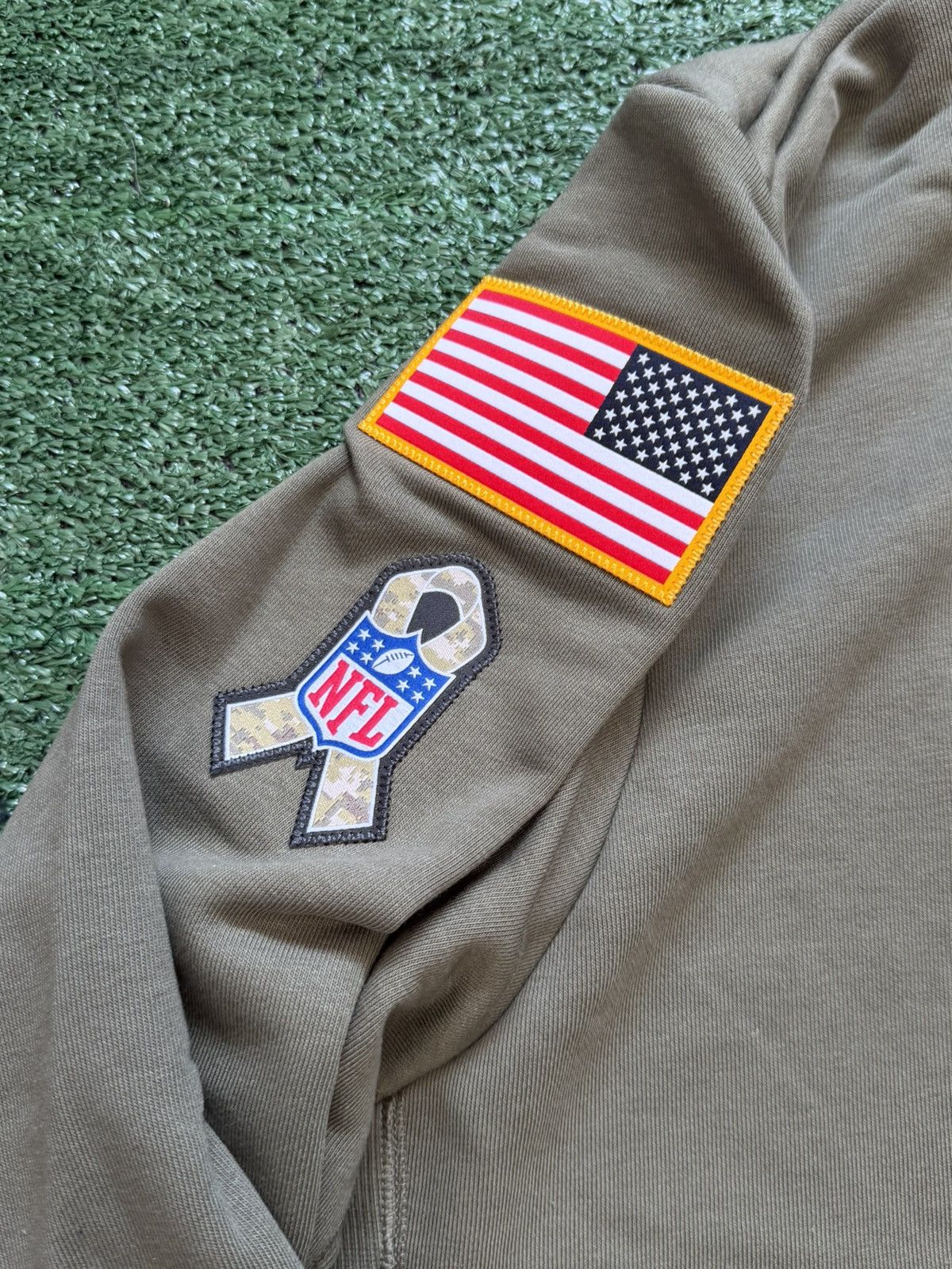 Nike Nike San Francisco 49ers 2025 Salute to Service Hoodie Size US XL / EU 56 / 4 - 3 Thumbnail