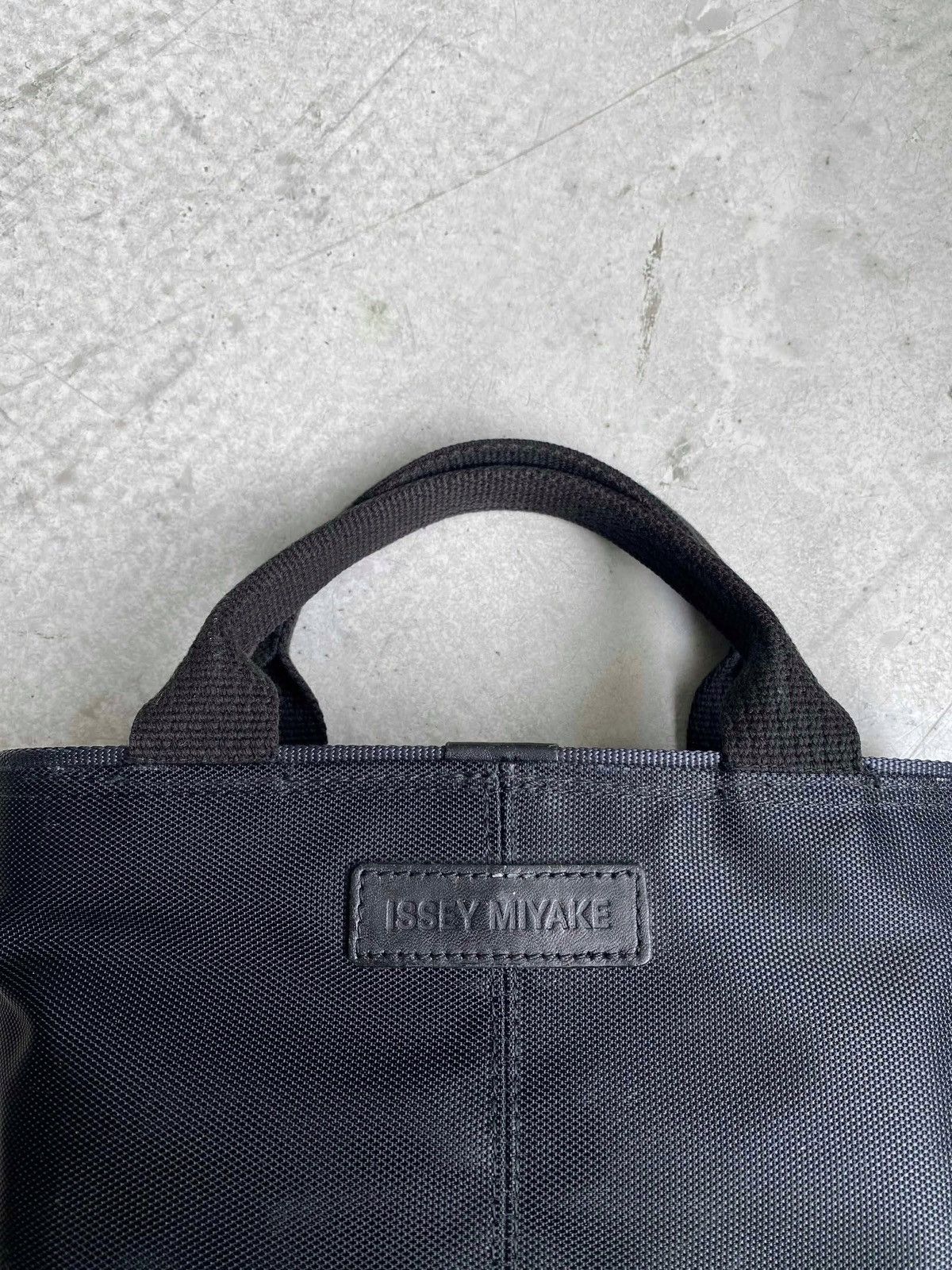 Issey Miyake Issey Miyake Mini Canvas Bag Size ONE SIZE - 5 Thumbnail