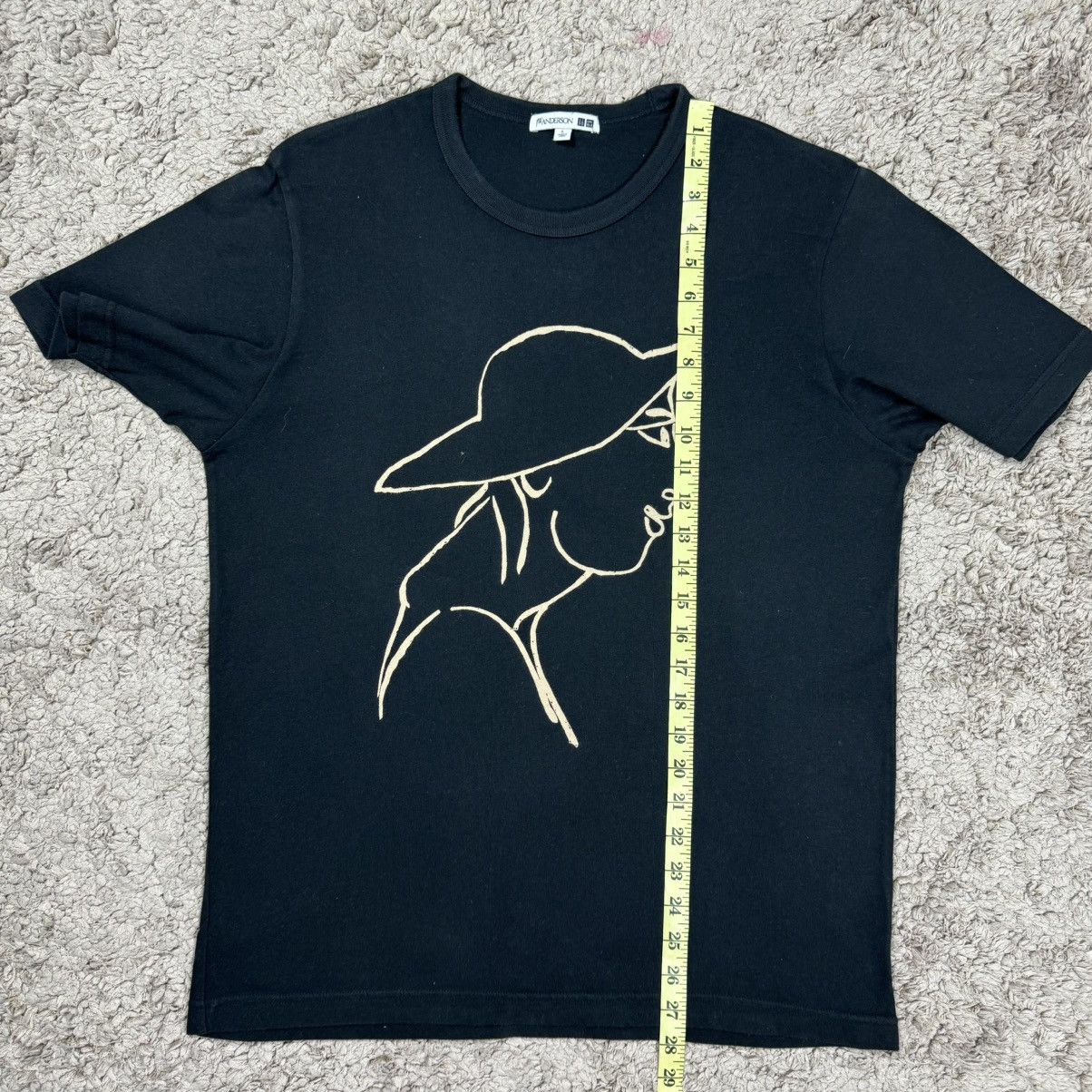 JW Anderson × Japanese Brand × Uniqlo Uniqlo x J.W Anderson T-shirt Size US L / EU 52-54 / 3 - 11 Thumbnail