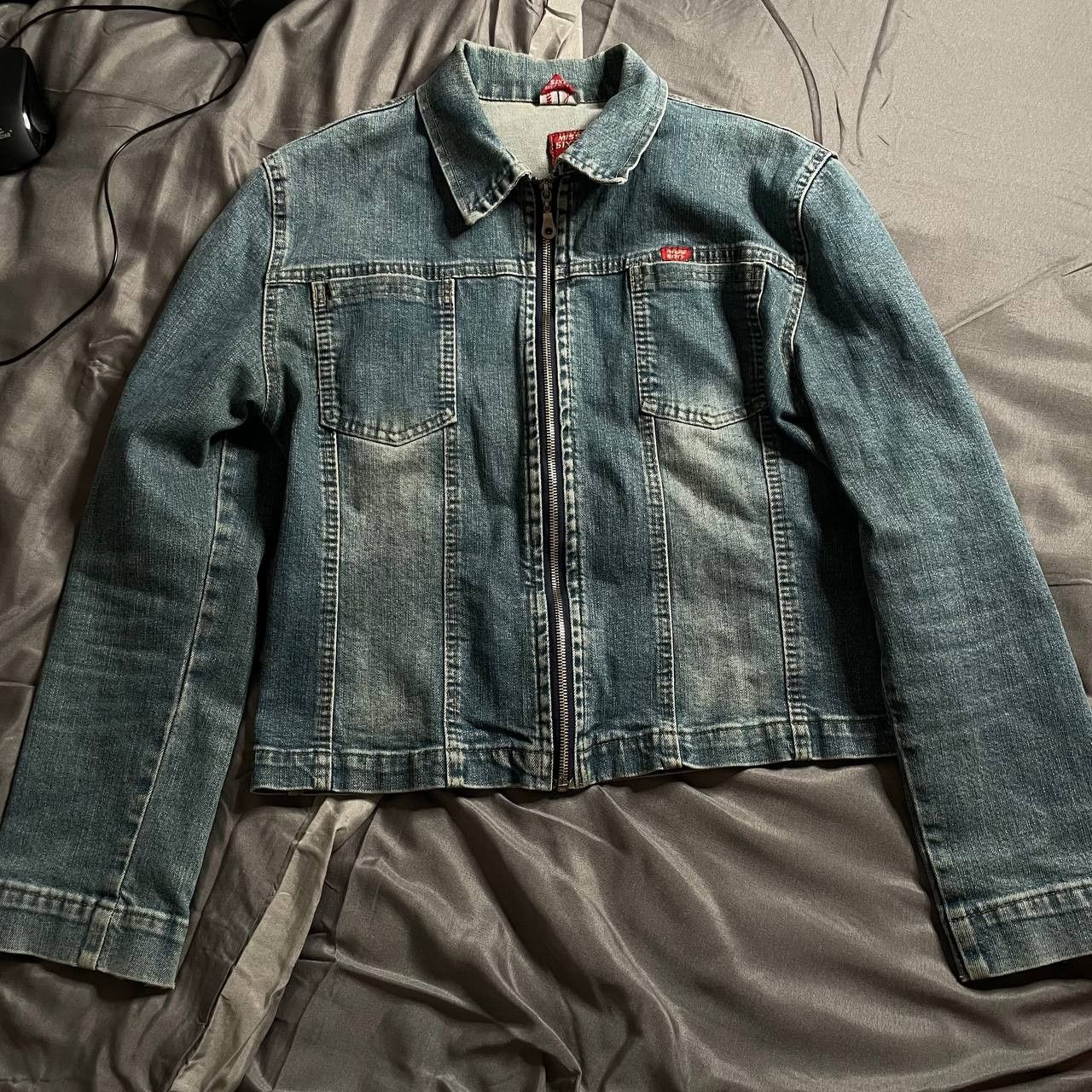 Miss Sixty early-2000s Vintage Miss Sixty “IRIS” Denim Jacket Size L / US 10 / IT 46 - 3 Thumbnail