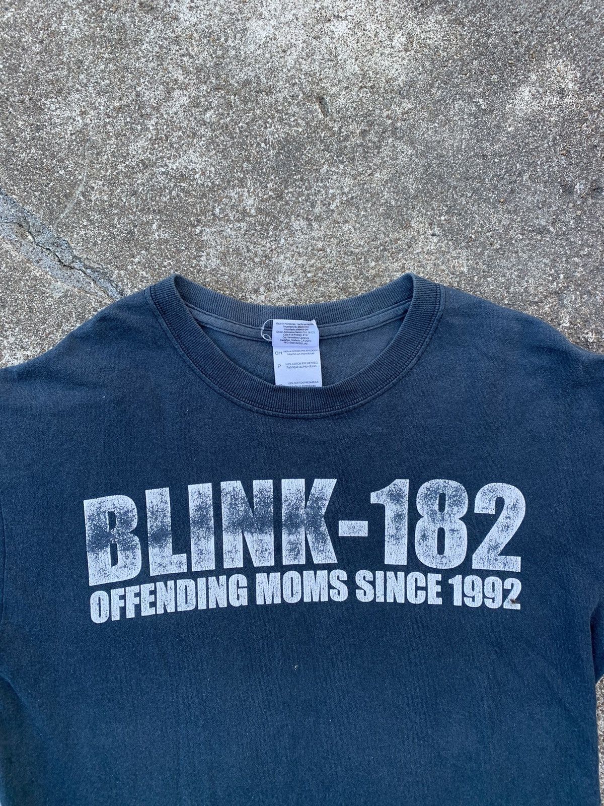 Band Tees Blink182 Offending Moms Since 1992 Size US S / EU 44-46 / 1 - 2 Thumbnail