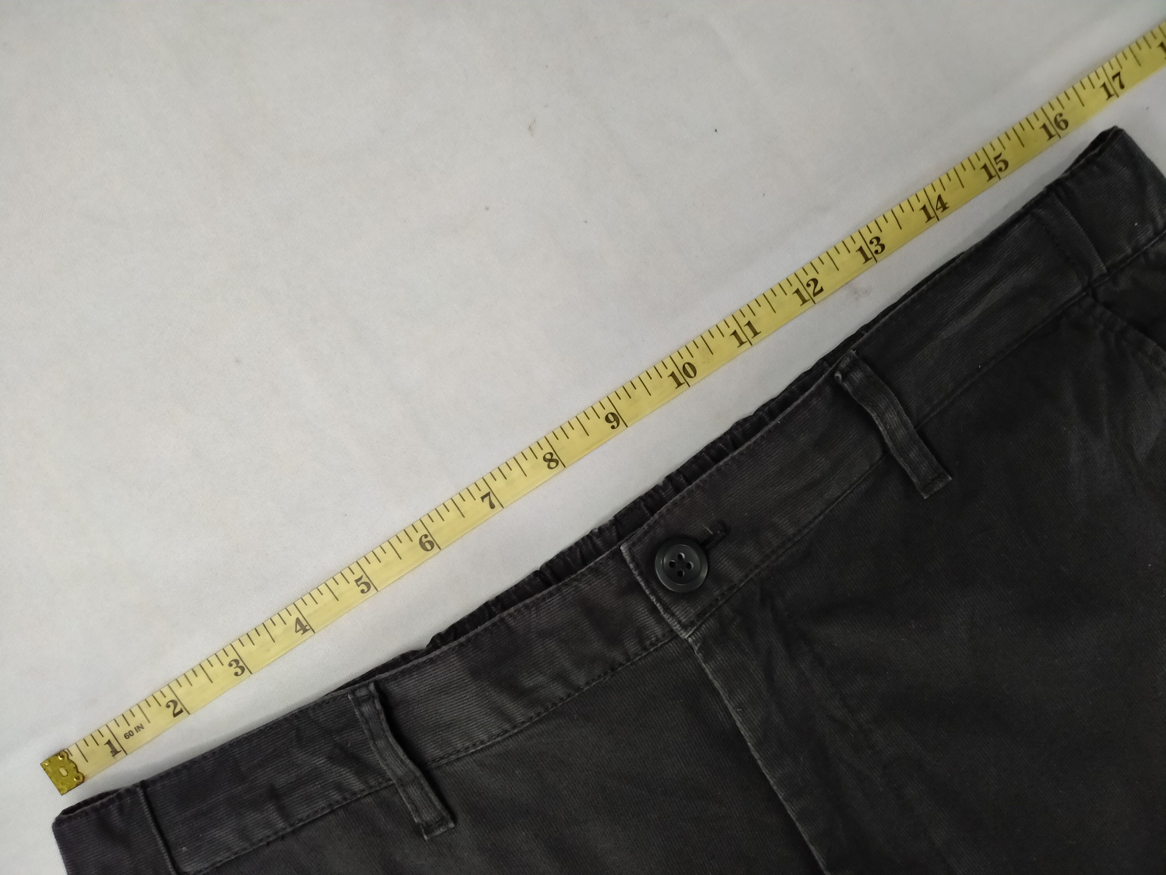 Japanese Brand Uniqlo Japanese Brand Cargo Multi Pocket Pants 33x28.5 CP092 Size US 32 / EU 48 - 8 Thumbnail
