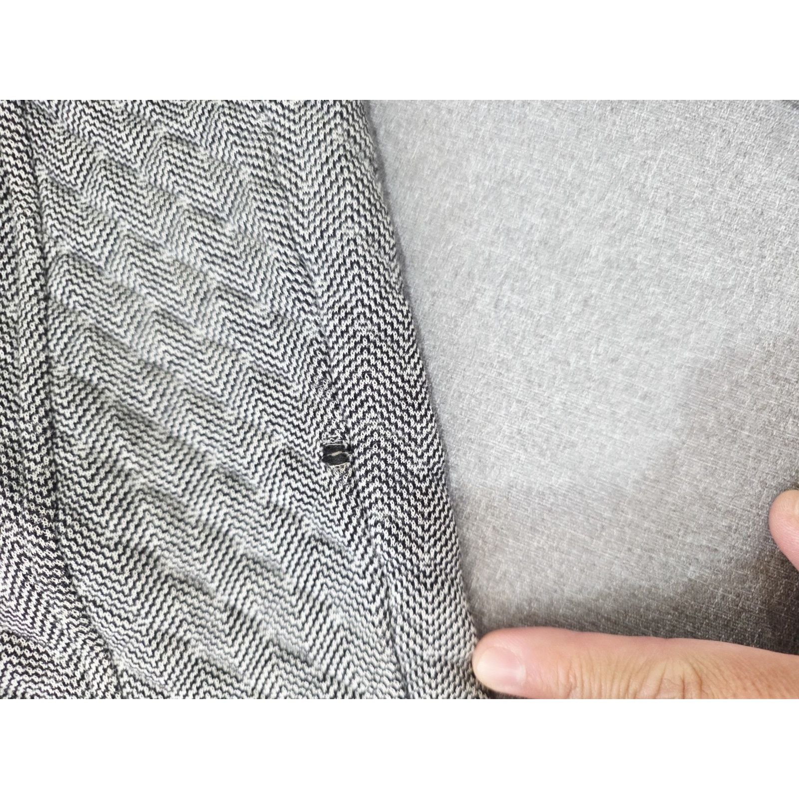 Other Cabi Womens Jacket Size L Gray Quilted Offset Zipper Coat Size L / US 10 / IT 46 - 8 Thumbnail